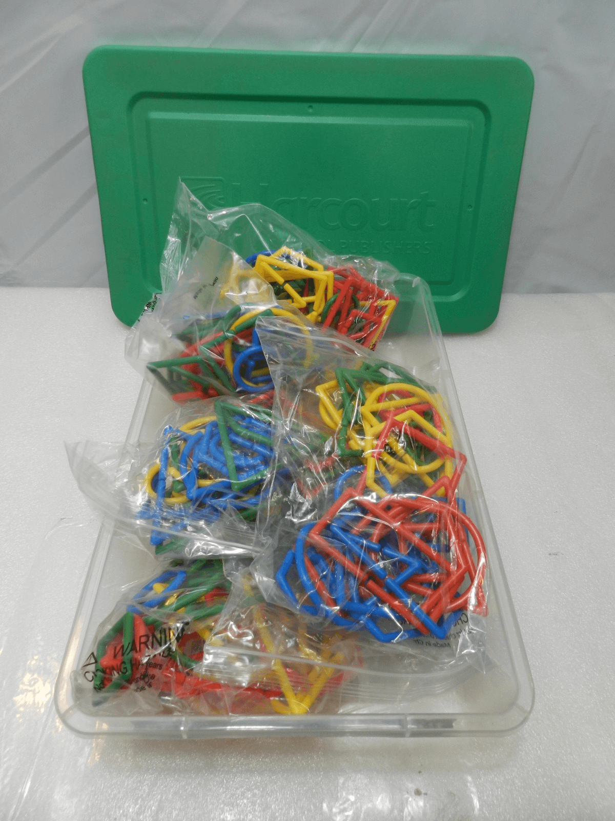 Harcourt Math: Student Manipulative Kit Grade K Home School (E31J) - Thumbnail 2