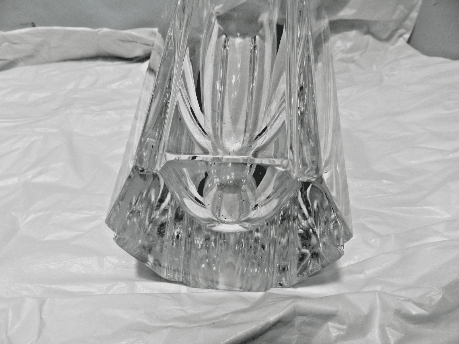 Swedish Orrefors Lead Crystal Corona Vase 7 5/8" LH 4384 Lars Hellsten (L97S) - Thumbnail 5