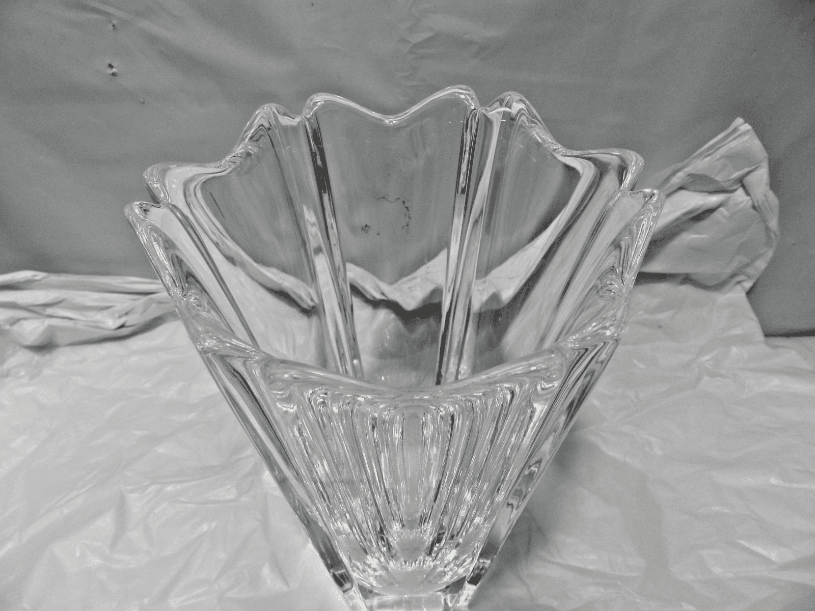 Swedish Orrefors Lead Crystal Corona Vase 7 5/8" LH 4384 Lars Hellsten (L97S) - Thumbnail 6