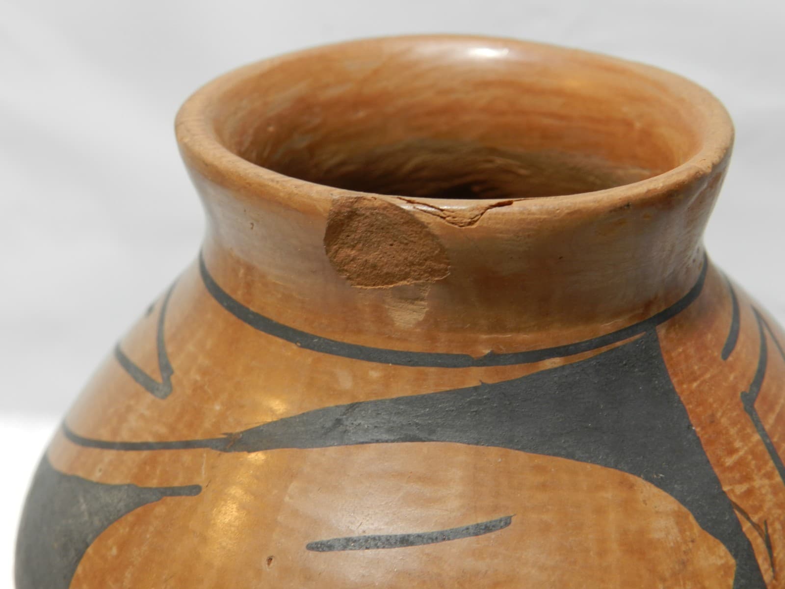 Vintage Handmade, Hand-Coiled Mata Ortiz Pottery Olla Vase (M2S) - Thumbnail 2