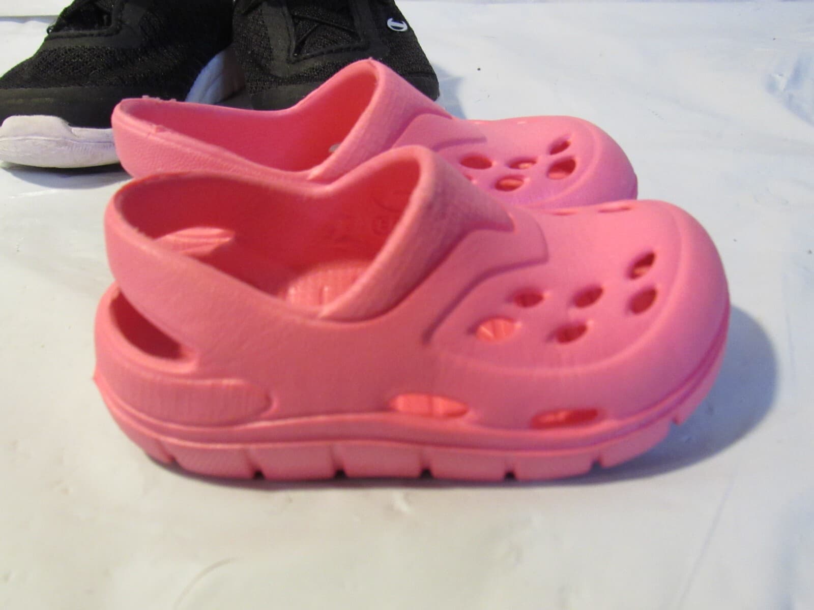 3 Pair Toddler Girls Shoes Champion Wonder Nation Sandals Size 3 B33M - Thumbnail 6