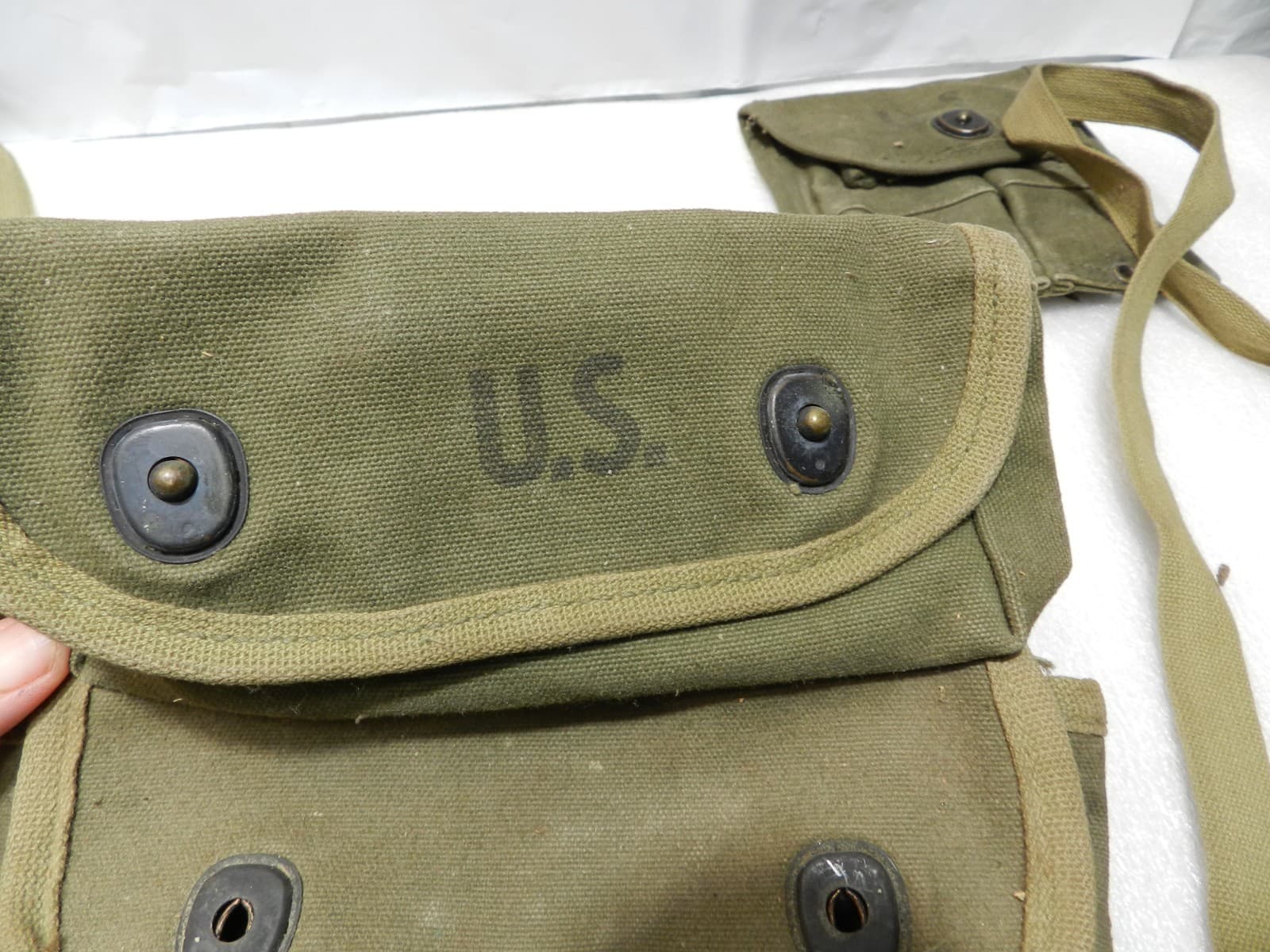 Original U S WWII Triple Grenade Pouch WWII Korean War & Ammo Pouches A16JJ - Thumbnail 12