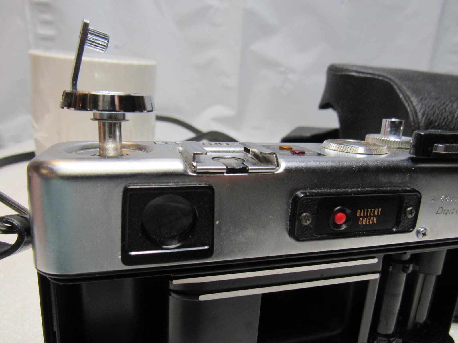 Vintage Yashica Electro 35 GS Rangefinder Film Camera F=45mm 1:1.7 Lens A29JJ - Thumbnail 13