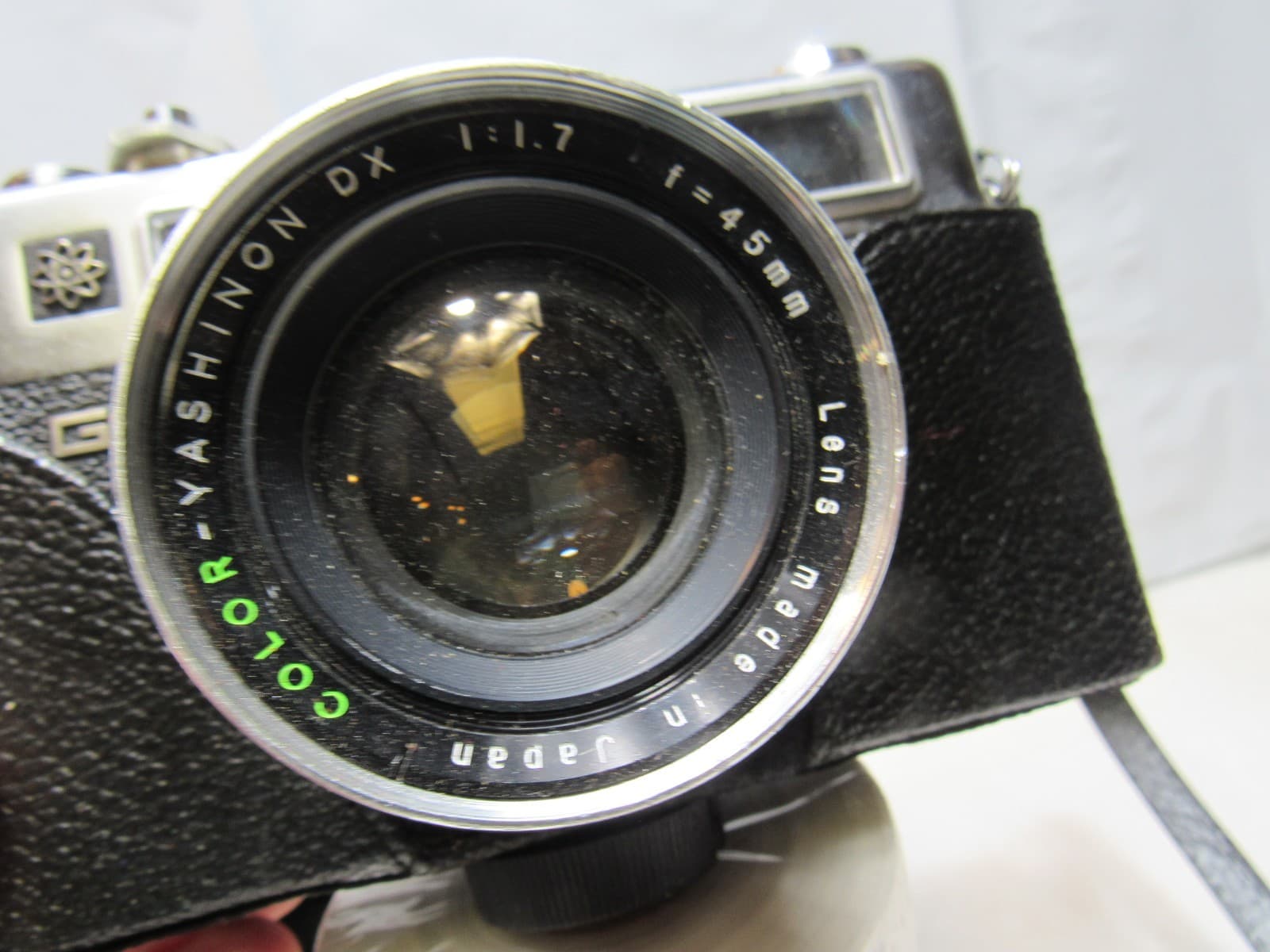 Vintage Yashica Electro 35 GS Rangefinder Film Camera F=45mm 1:1.7 Lens A29JJ - Thumbnail 3