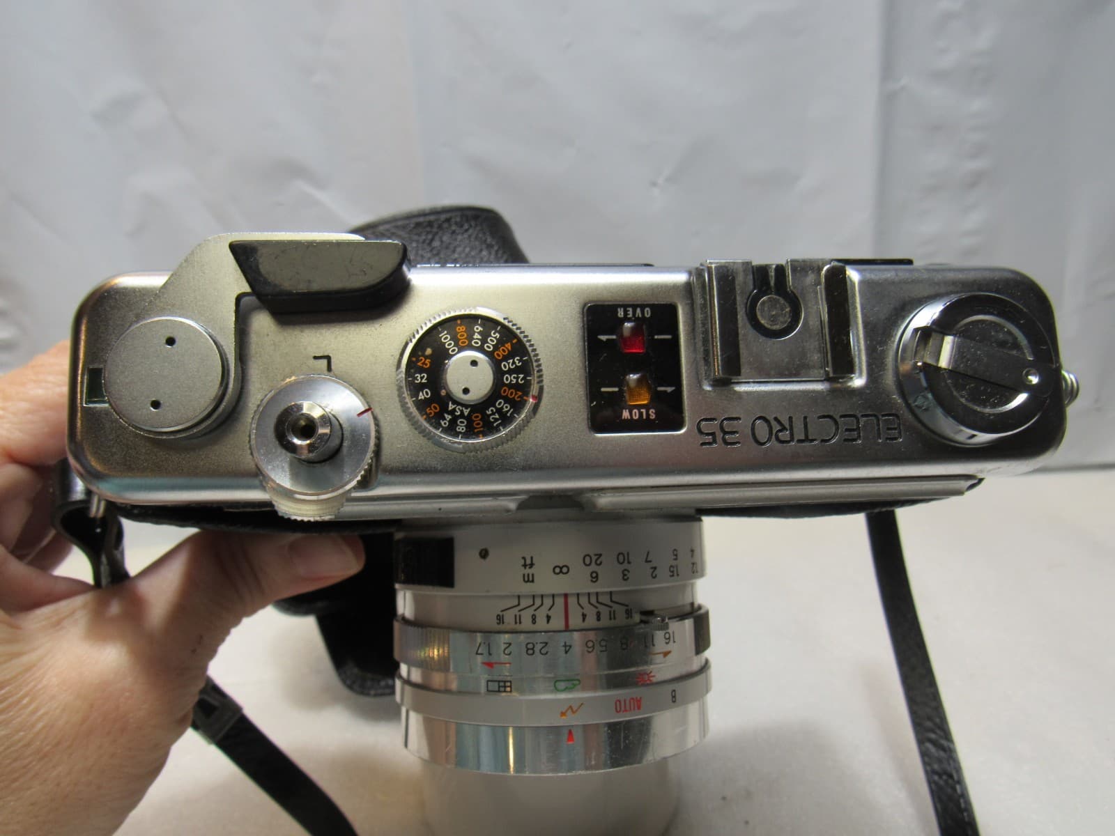 Vintage Yashica Electro 35 GS Rangefinder Film Camera F=45mm 1:1.7 Lens A29JJ - Thumbnail 4