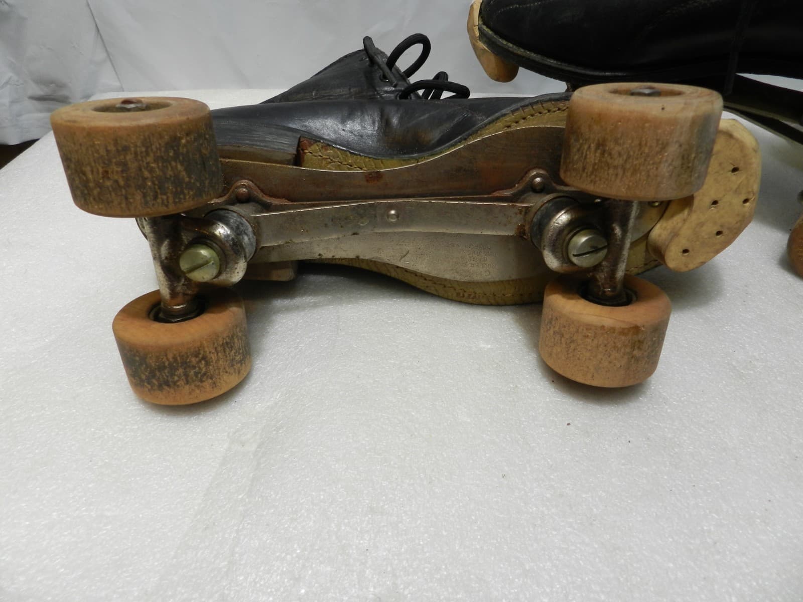 Vintage HYDE CHICAGO Black Roller Skates Men's Wood Wheels C25K - Thumbnail 5