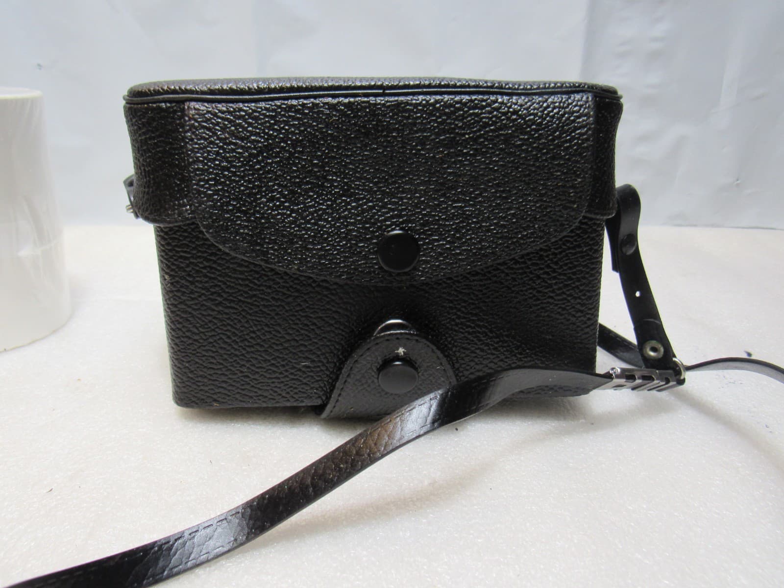Vintage Yashica Electro 35 GS Rangefinder Film Camera F=45mm 1:1.7 Lens A29JJ - Thumbnail 18