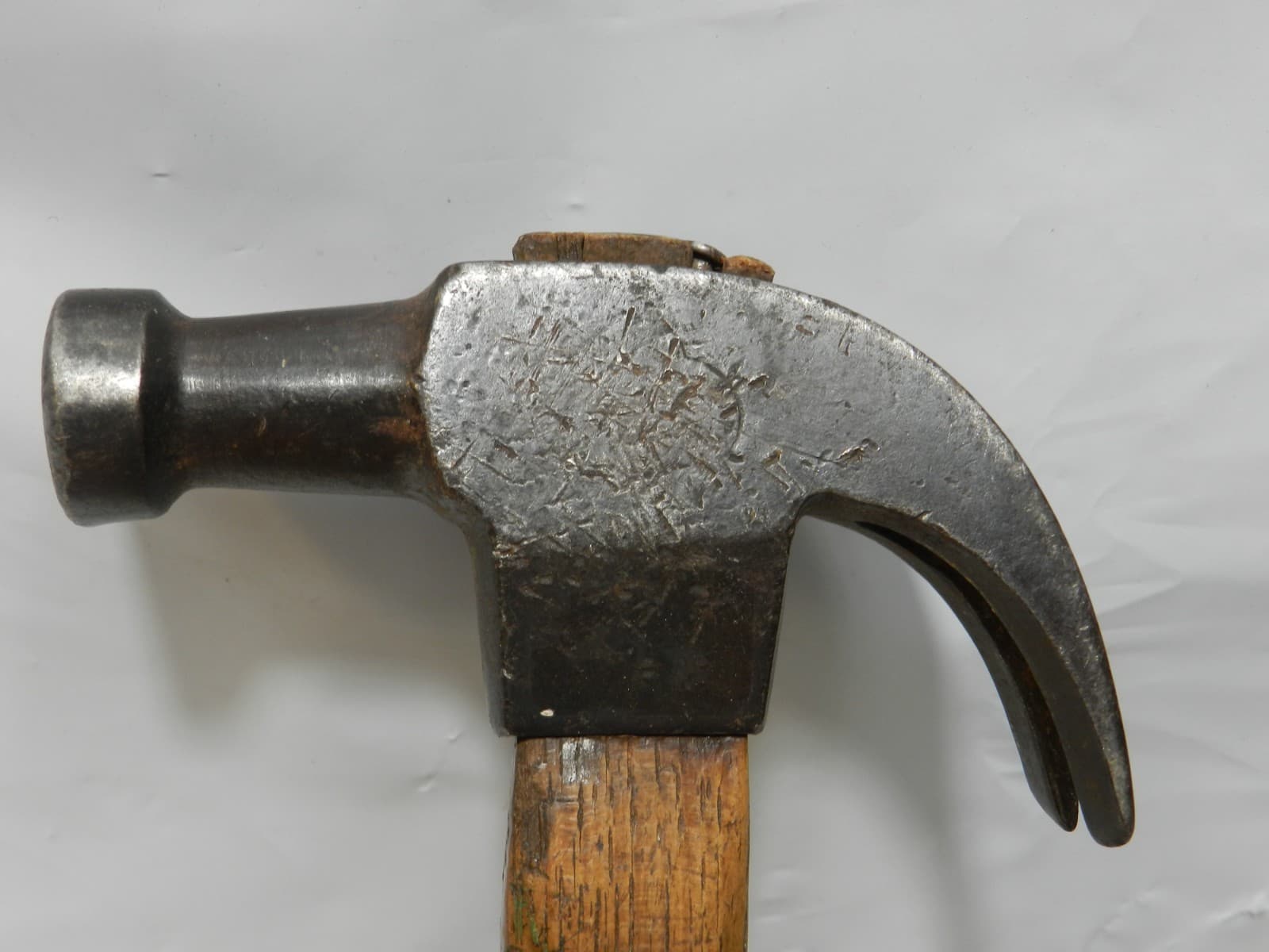 Vintage Blue Grass Belknap 13 oz. Claw Hammer Round Head Wood Handle H10S - Thumbnail 14