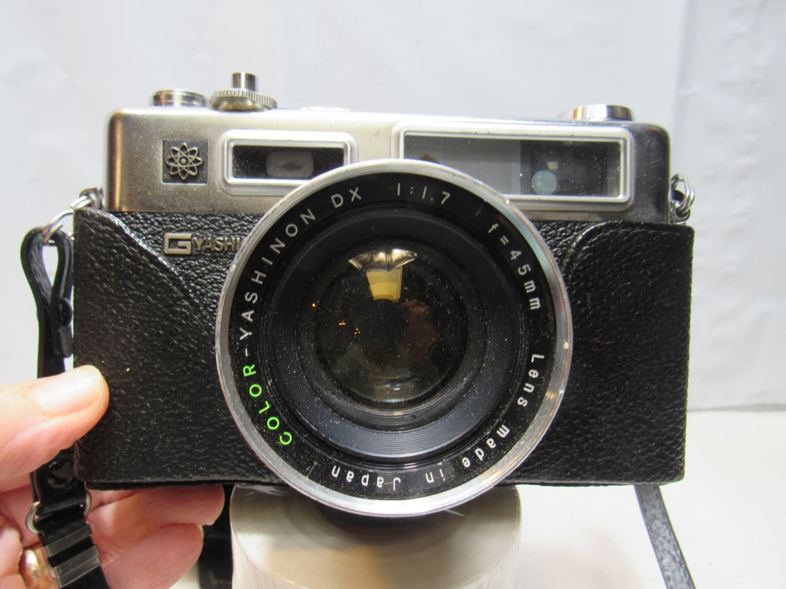 Vintage Yashica Electro 35 GS Rangefinder Film Camera F=45mm 1:1.7 Lens A29JJ - Thumbnail 2