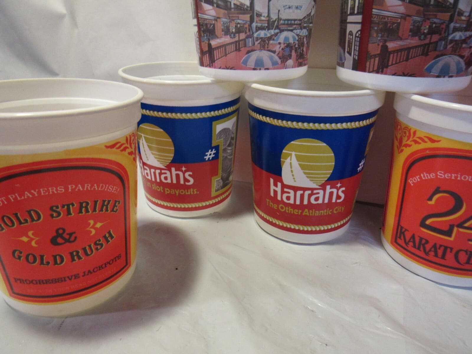 LOT OF 19 Sands Harrah Trump Caesars Tropicana Casino Slot Coin Cups B48J - Thumbnail 6