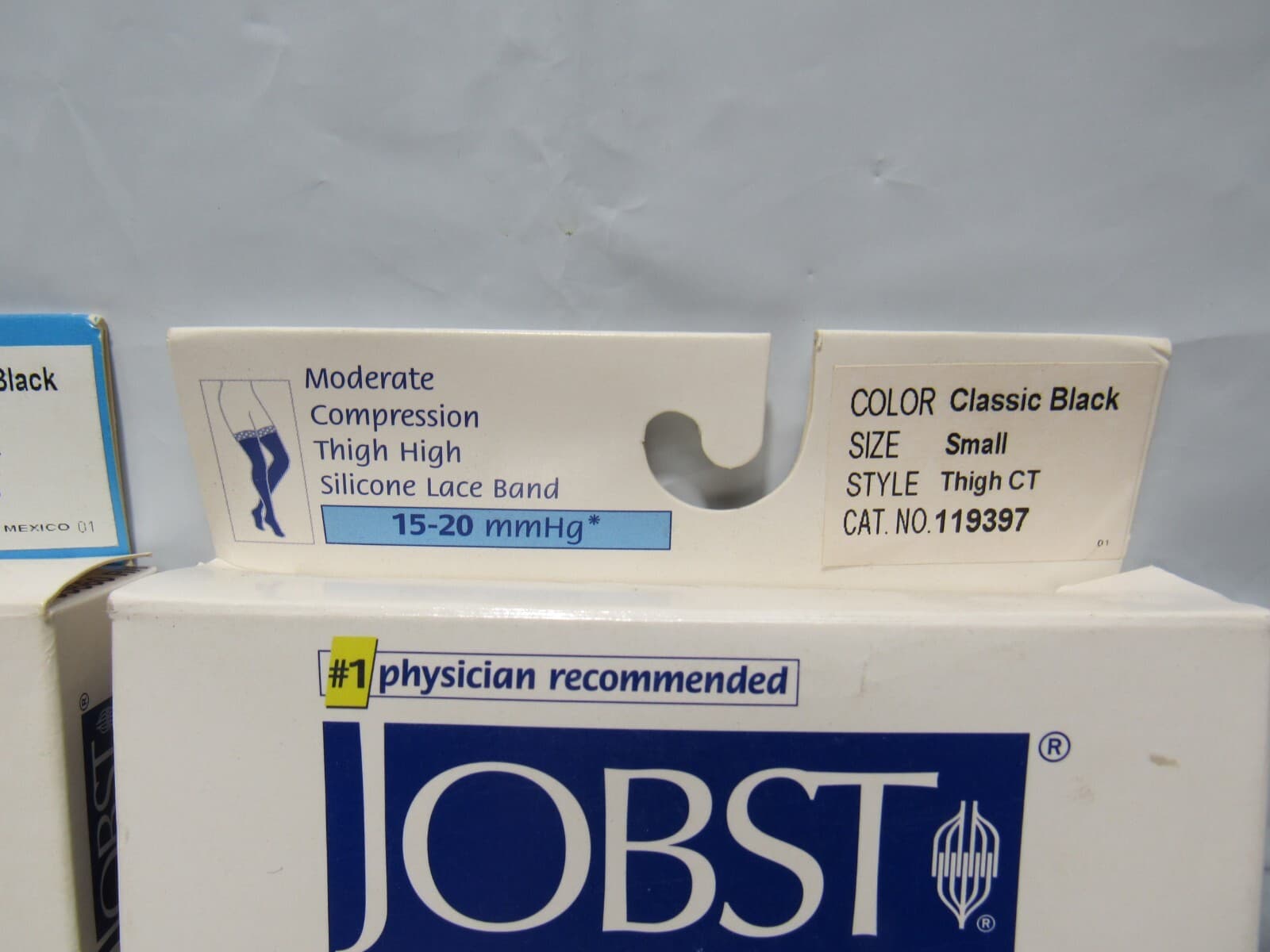 3 Jobst Ultrasheer Thigh High CT Silicone Lace Band 15 -20 mmHg SMALL Black N39M - Thumbnail 3