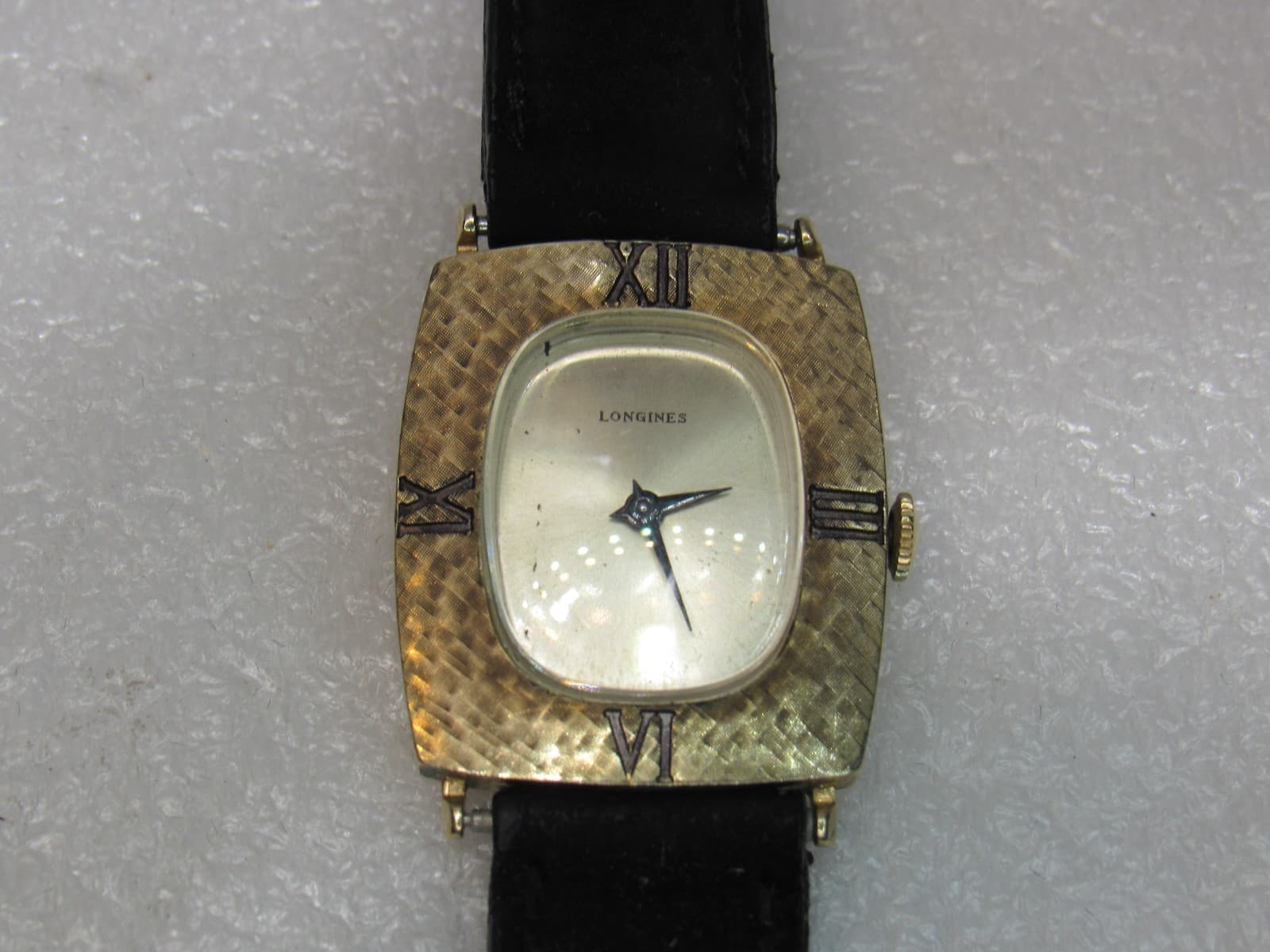 Vintage Longines 370 10K Gold Filled Roman Numeral Black Band Mens Watch (U89JJ) - Thumbnail 2