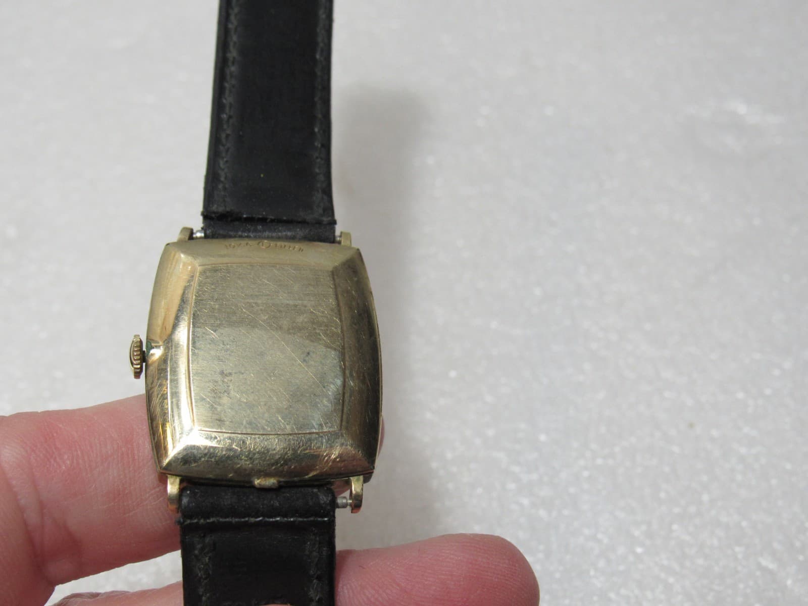 Vintage Longines 370 10K Gold Filled Roman Numeral Black Band Mens Watch (U89JJ) - Thumbnail 7