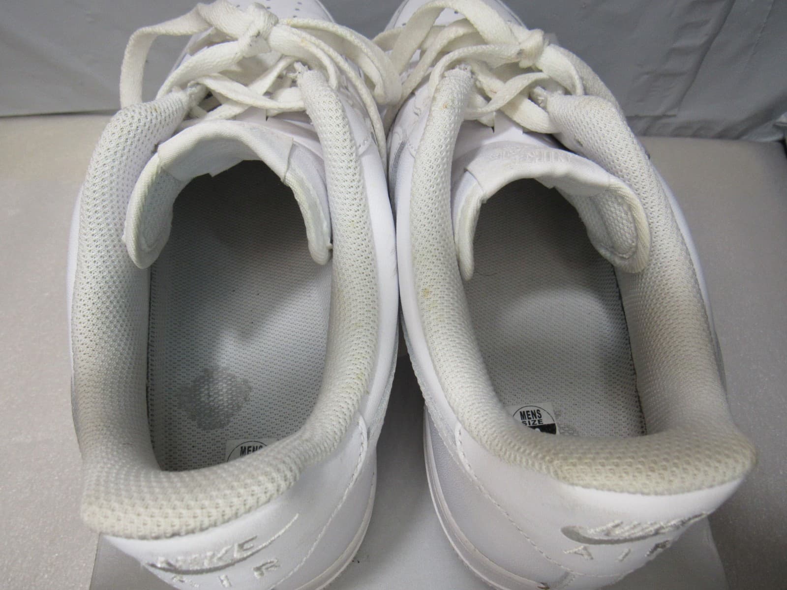 Nike Air Force 1 07 Low Men Size 12 Shoes Triple White CW2288-111 (U95K) - Thumbnail 5