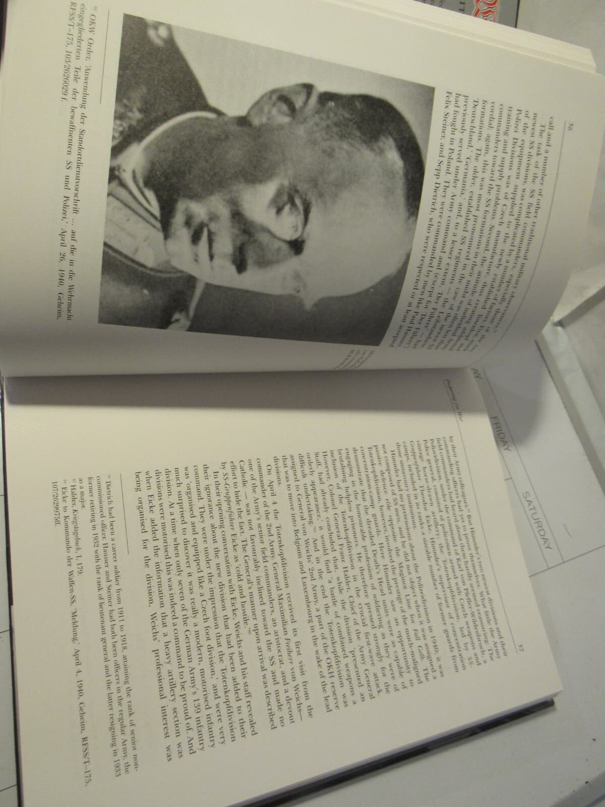 Waffen-SS: Hitlers Elite Guard at War 1939-1945 by George H. Stein (2002 HC) G14 - Thumbnail 9