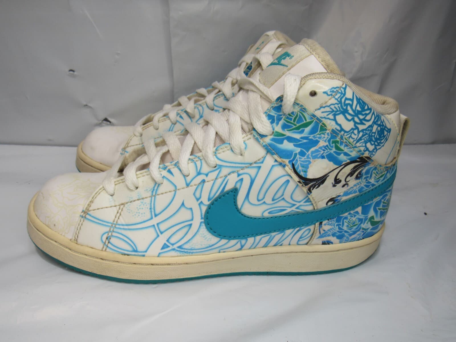 Nike Santa Cruise SB Dunk 375732-131 Hi Top Women’s Premium Sneakers Sz 7 M Q30 - Thumbnail 2