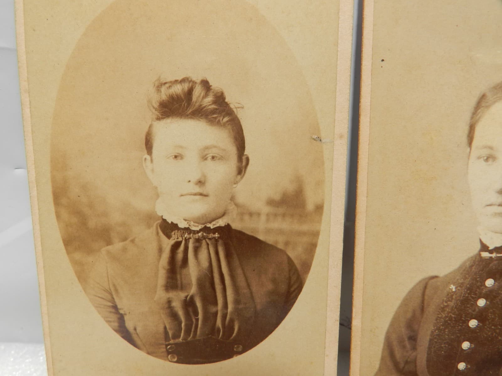 3 Antique Cabinet Card Photo Victorian Young Women Bride Indiana Kentucky (I62S) - Thumbnail 2