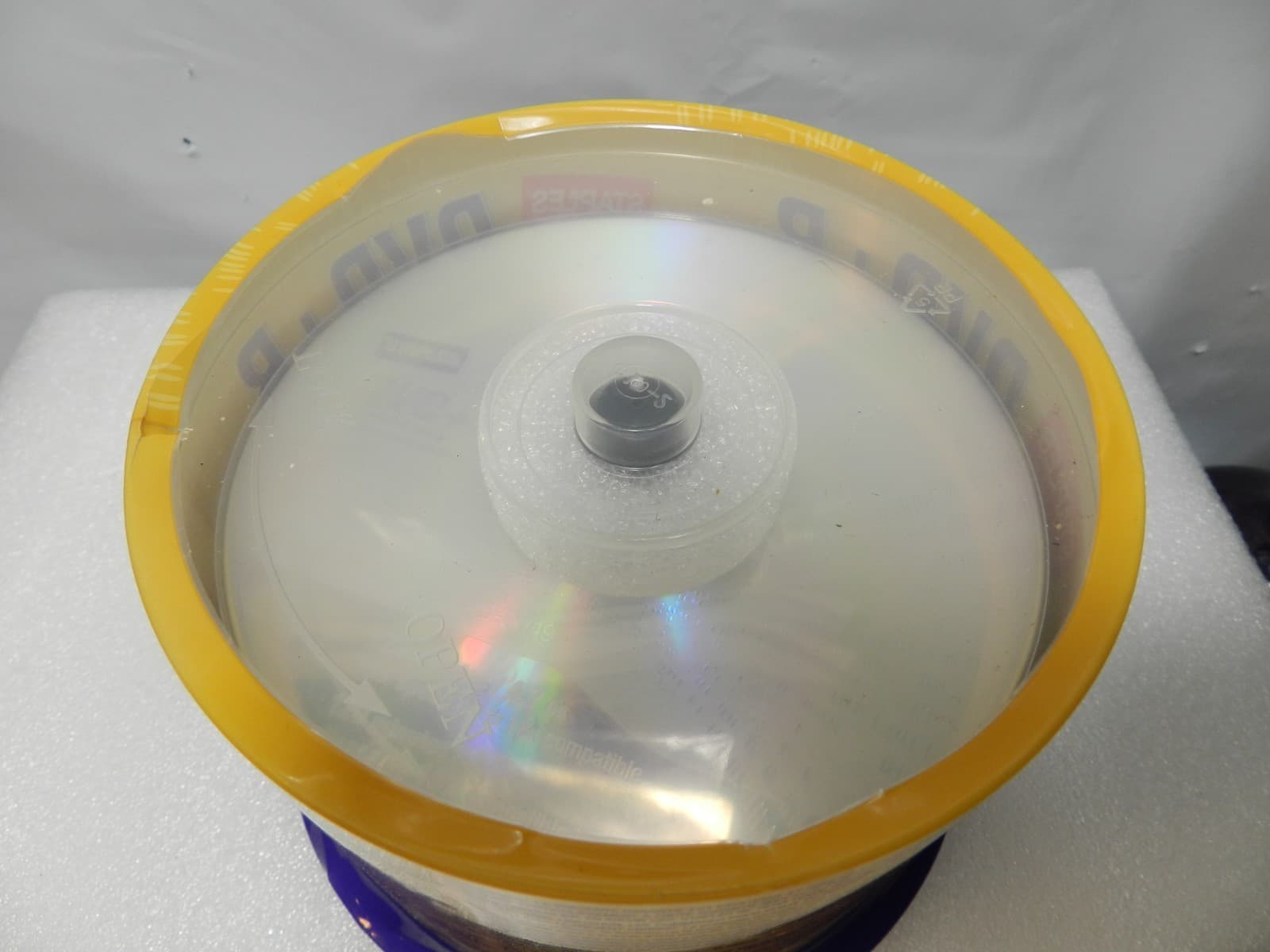 Staples DVD-R 4.7GB 16x Blank Recordable Discs 50 pack - New, Sealed (M22J) - Thumbnail 3