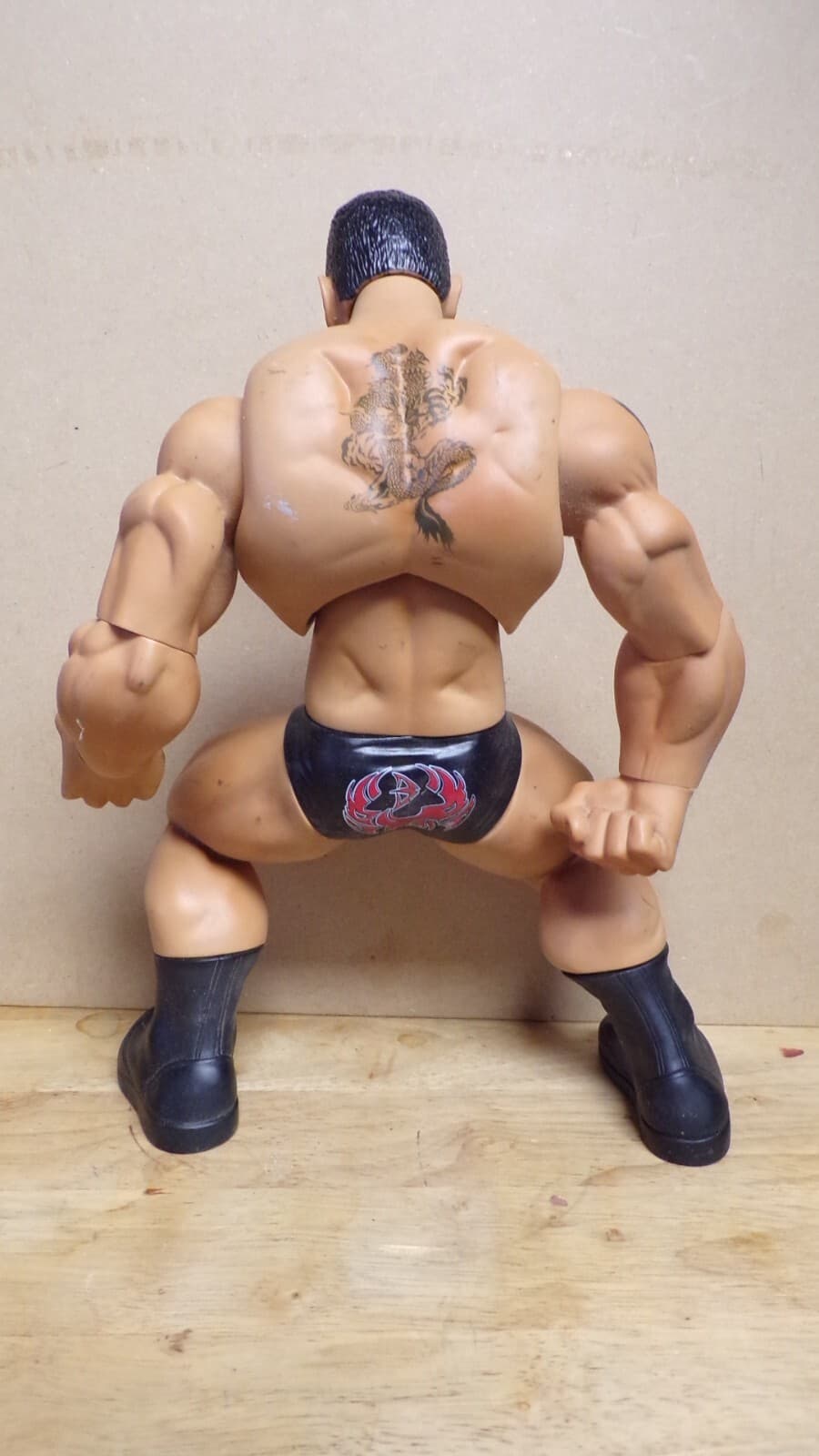 WWE The Animal Dave Batista Ring Giants Jakks Pacific 14" Wrestling Figure J - Thumbnail 3