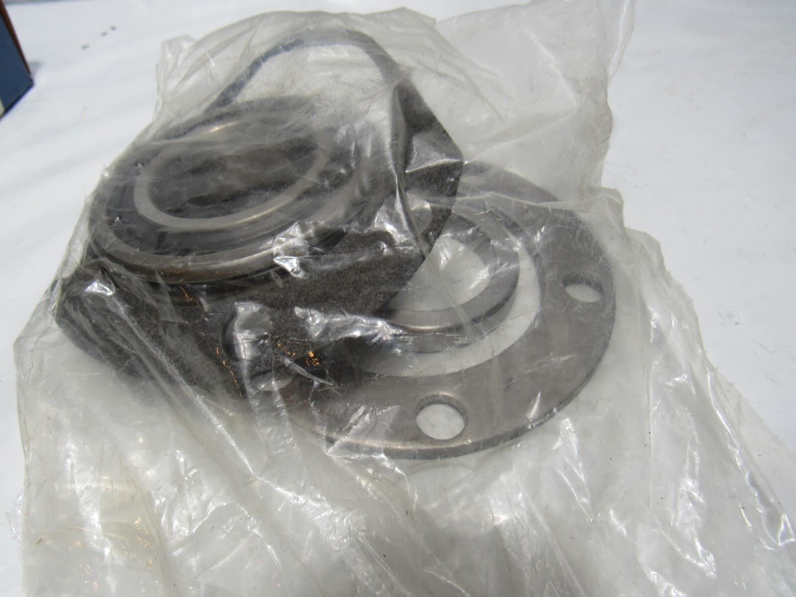 Mopar New Style Axle Bearing & Plate Each For 2.875" ID Mopar Housing End (W17J) - Thumbnail 6