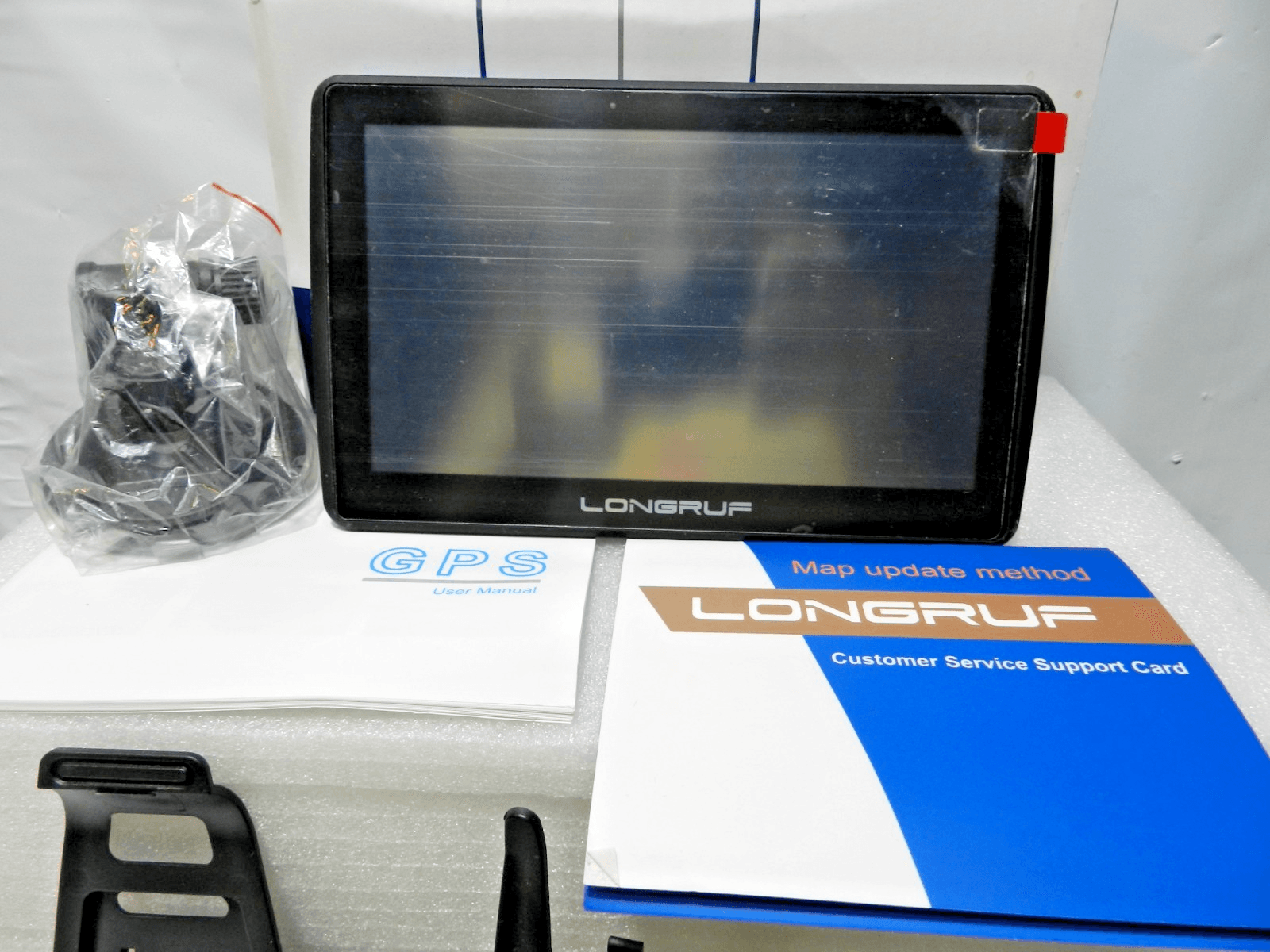 GPS Navigation LONGRUF 7 inch Touch Screen World Navigation 8GB 256mb (M23J) - Thumbnail 2