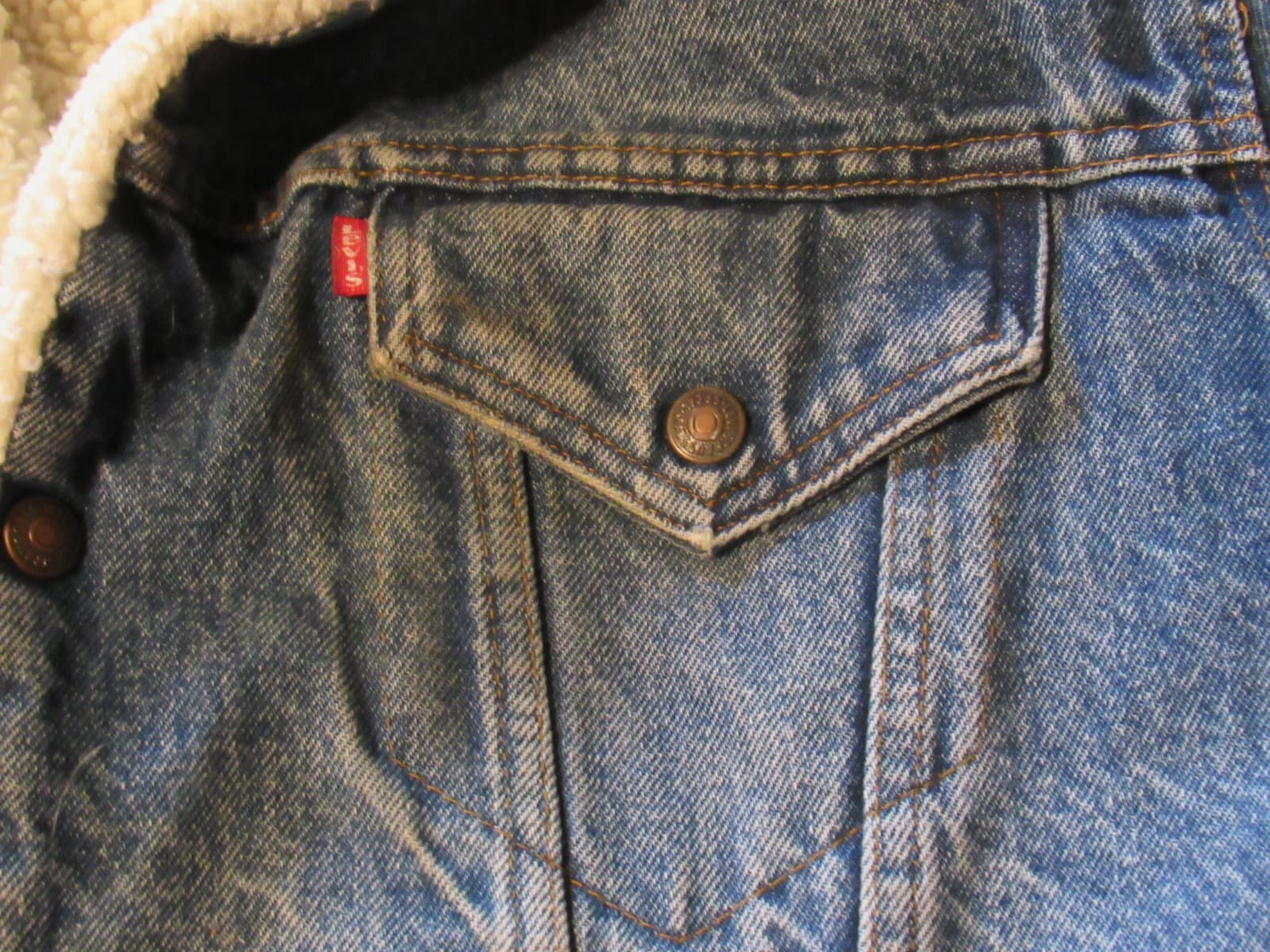 Vintage Levi’s Type 3 Trucker Sherpa Fleece Lined Denim Jacket XL I67M - Thumbnail 2