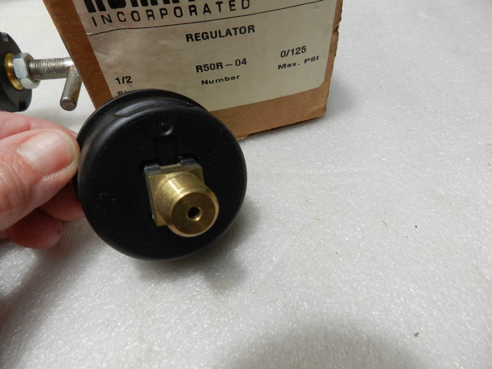 1/2 NPT Numatic R50R-04G Air High Flow Regulator W/Gauge Output Pressure 125 C30 - Thumbnail 9