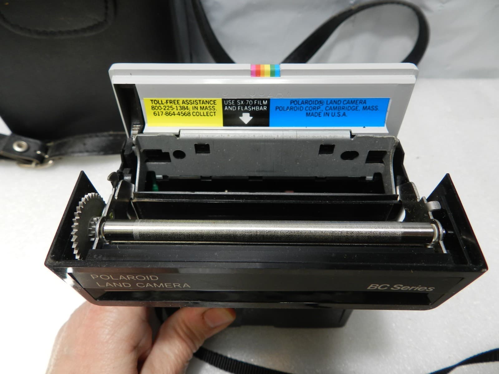 Polaroid One Step Land Instant Camera Rainbow Stripe SX-70 (G5J) - Thumbnail 7