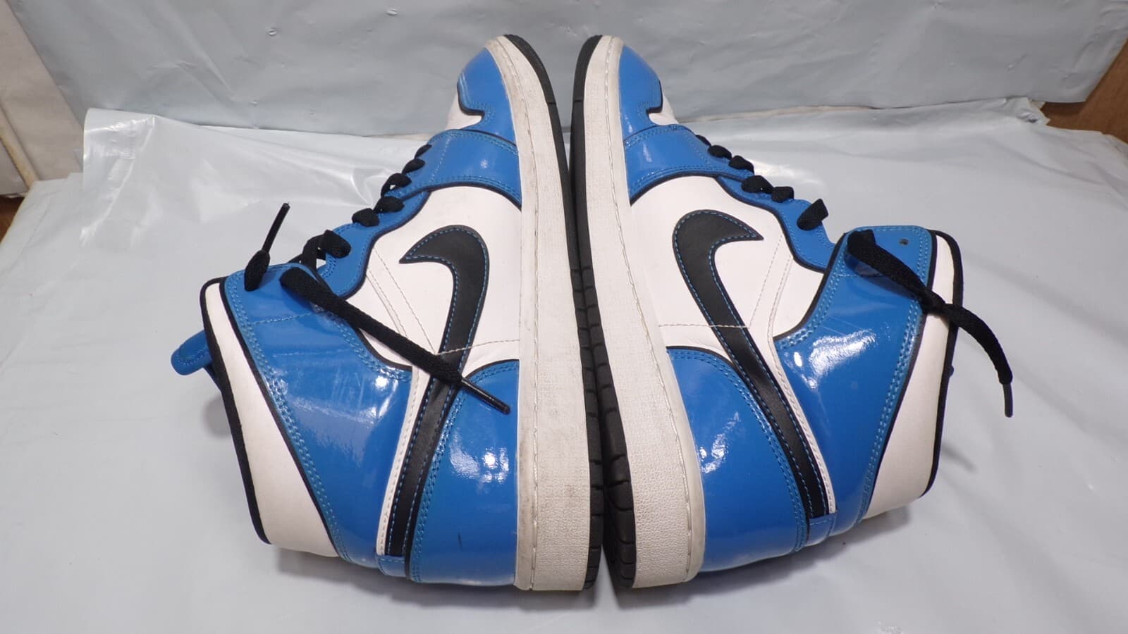 Nike Air Jordan 1 Mid Mens SE Signal Blue DD6834-402 Size 9 (N52J) - Thumbnail 7