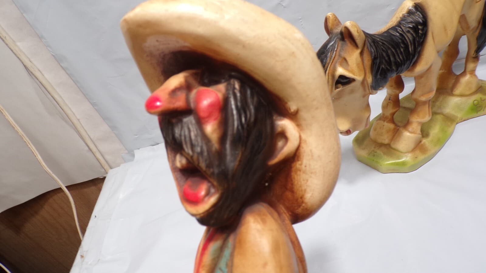 Vintage H.S. Anderson "Tex & Old Paint" Chalkwear Figures (N51J) - Thumbnail 7
