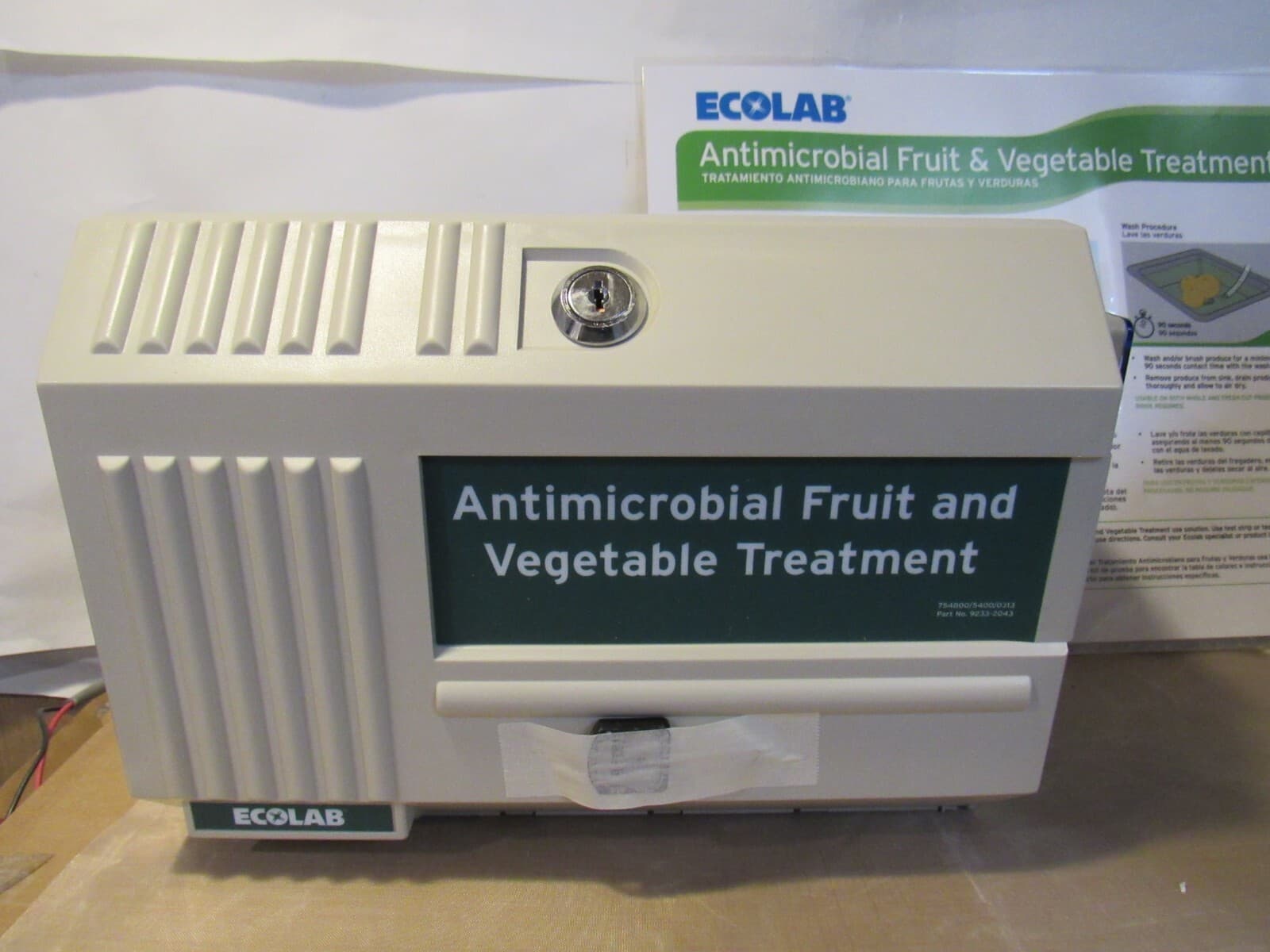 Ecolab Antimicrobial Fruit & Vegetable Treatment Complete Kit (Keystone) W29K - Thumbnail 9