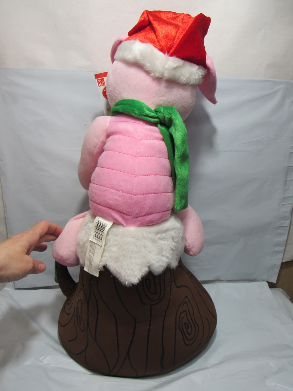 New 24" Disney Holiday Christmas Piglet On A Tree Stump Indoor Decoration (L75M) - Thumbnail 8