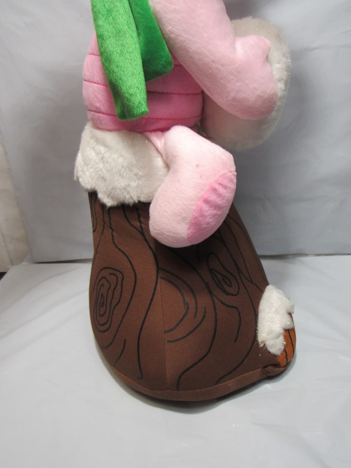 New 24" Disney Holiday Christmas Piglet On A Tree Stump Indoor Decoration (L75M) - Thumbnail 6