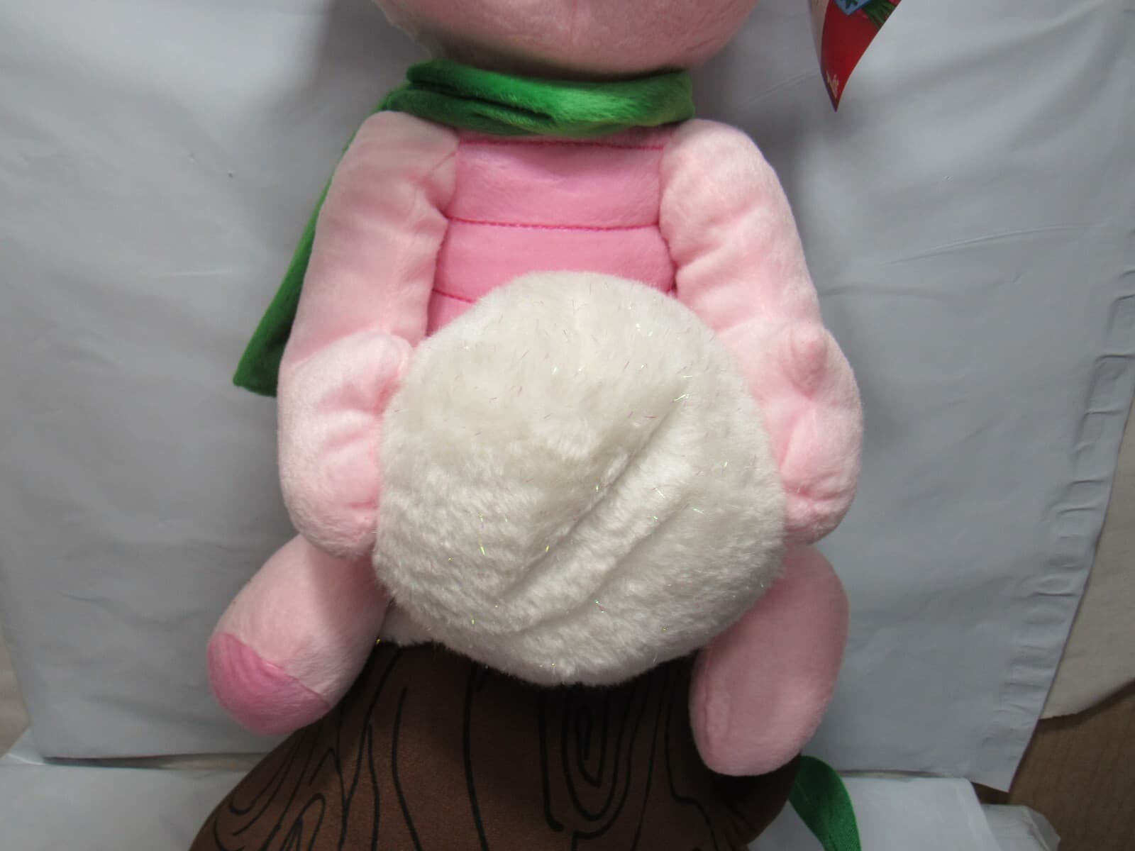 New 24" Disney Holiday Christmas Piglet On A Tree Stump Indoor Decoration (L75M) - Thumbnail 4