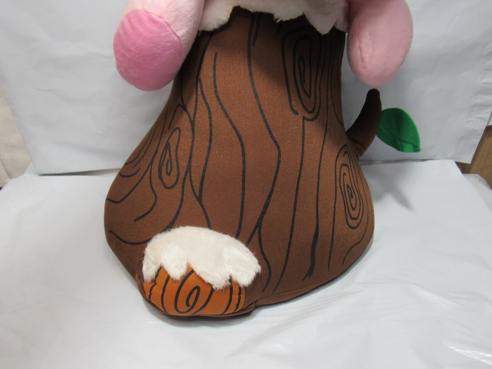 New 24" Disney Holiday Christmas Piglet On A Tree Stump Indoor Decoration (L75M) - Thumbnail 5