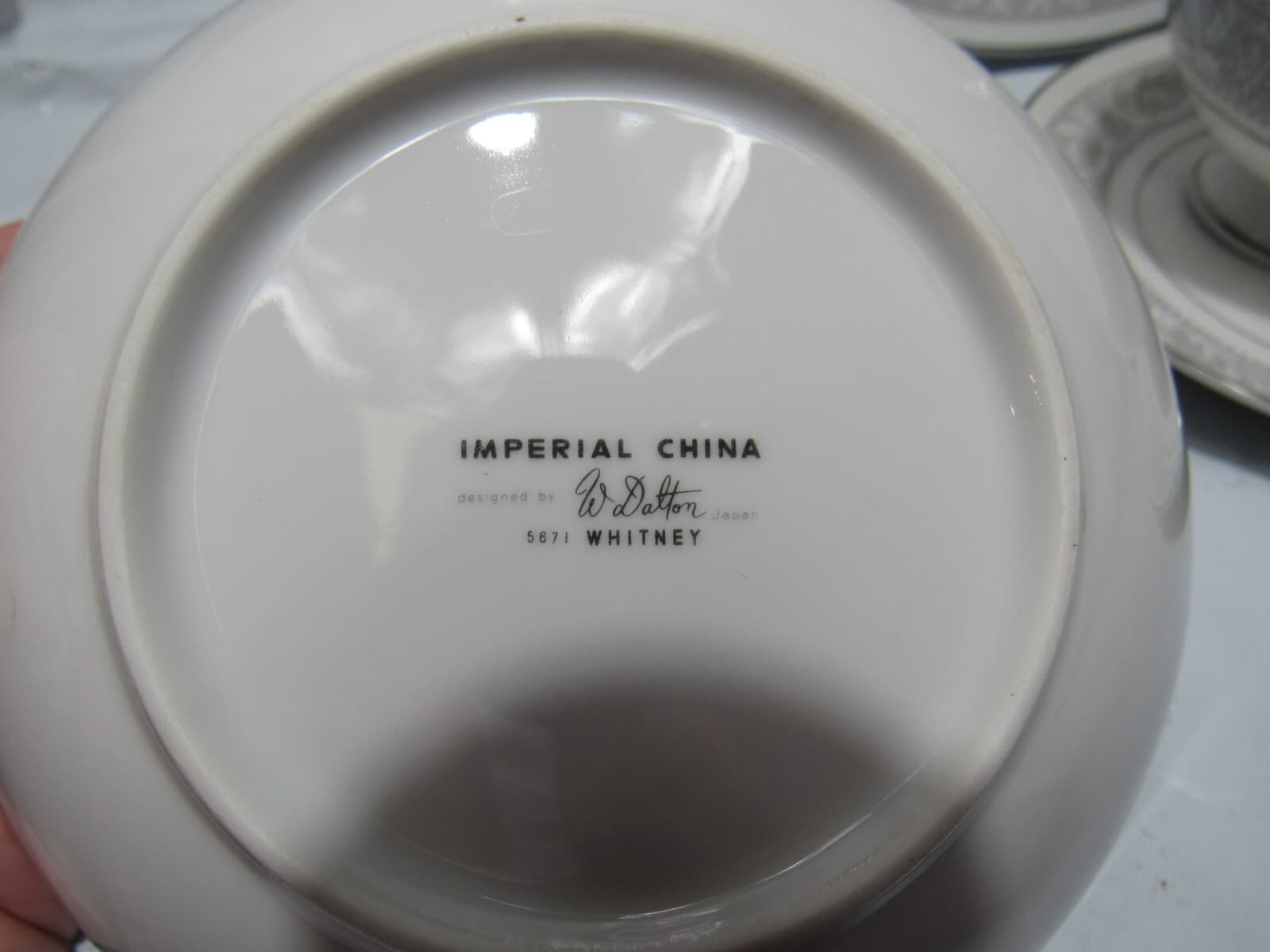 Imperial China Whitney 5671 5 pc Place Setting Dinnerware Set Gray/White (P25M) - Thumbnail 12