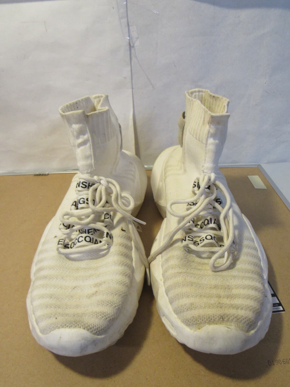 HECTOR 'Trojan Legend' X9X Sneakers Mens SIZE 44 US 9.5 White B59M - Thumbnail 2