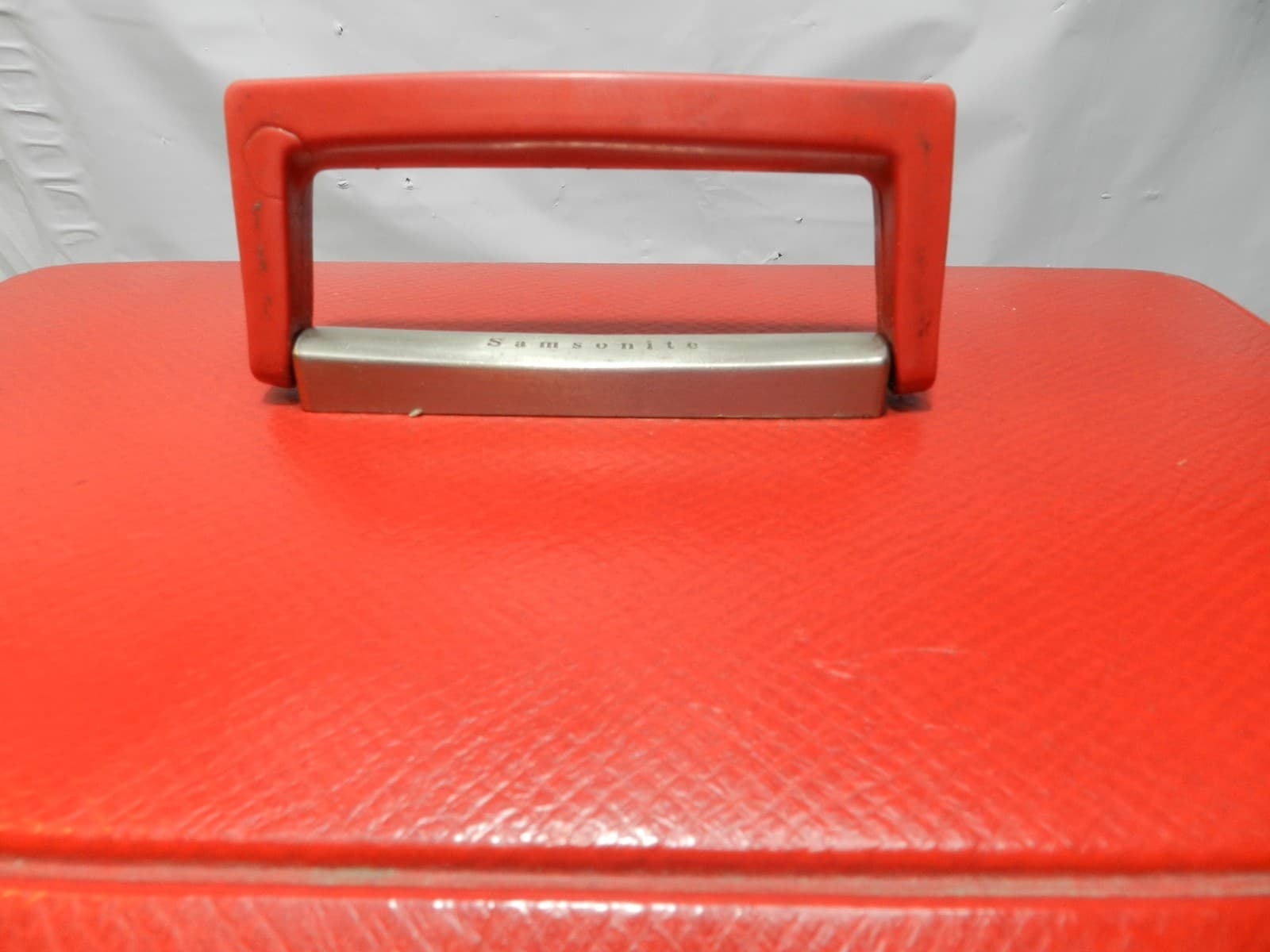 Vintage Samsonite Sentry Train Travel Case Red Makeup Box Mirror MCM (M26J) - Thumbnail 15
