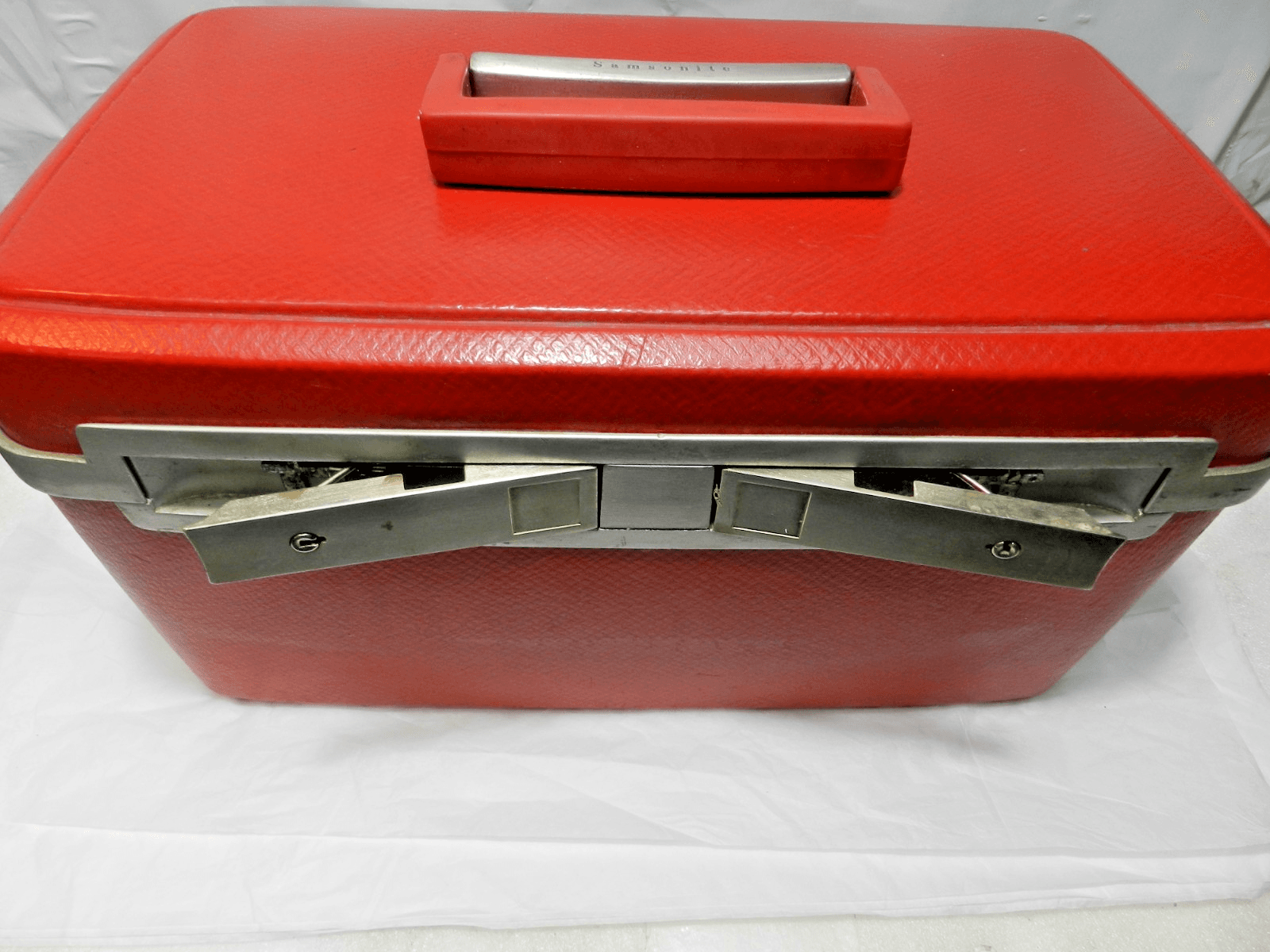 Vintage Samsonite Sentry Train Travel Case Red Makeup Box Mirror MCM (M26J) - Thumbnail 7
