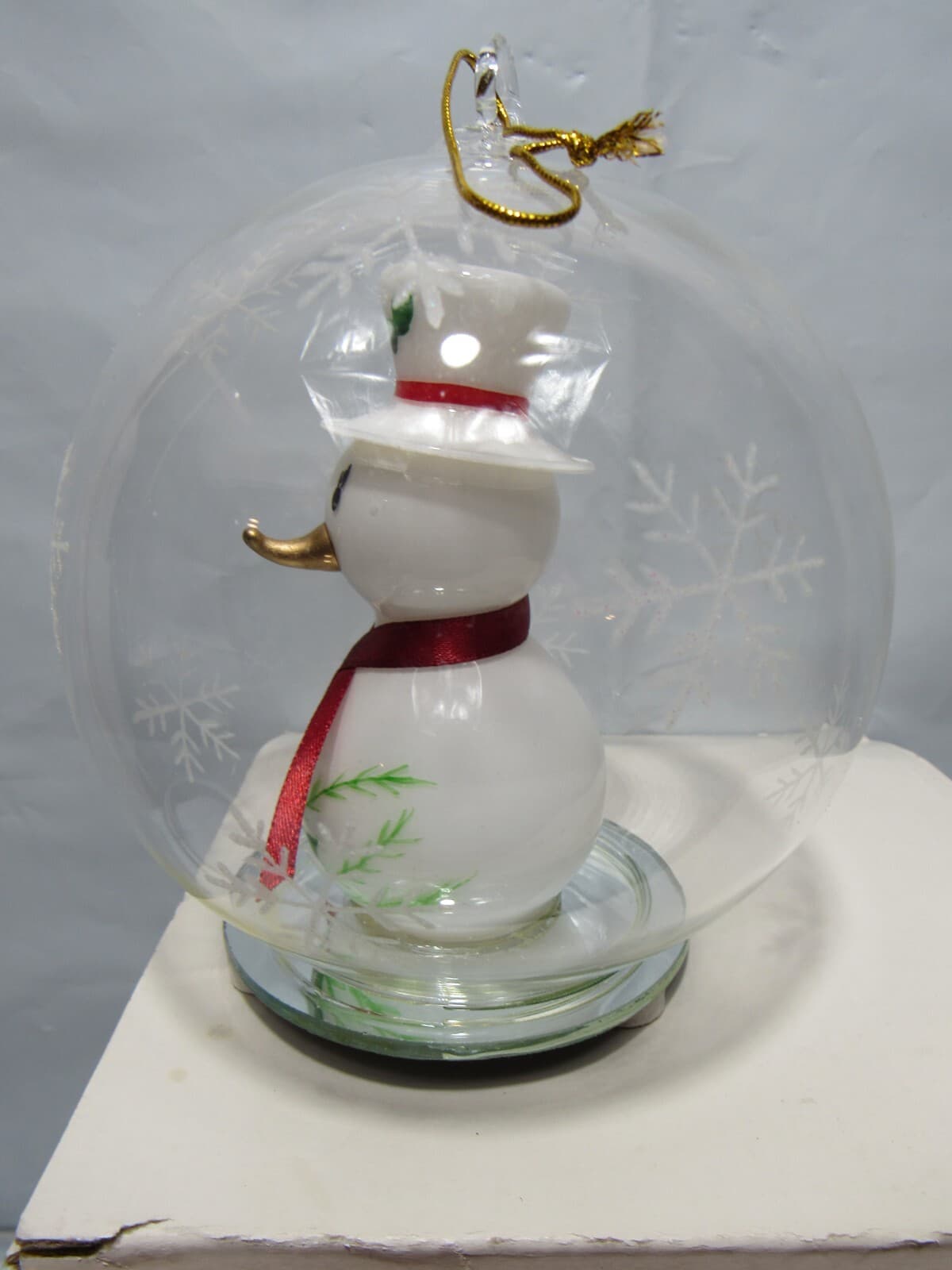 Hallmark Keepsake Lighted Snowman Glass Ball Lighted Ornament (M2M) - Thumbnail 5