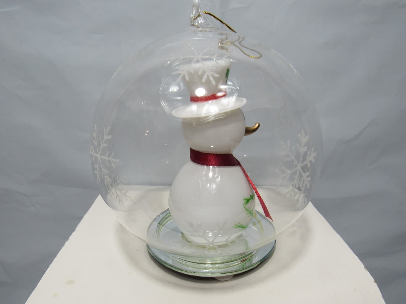Hallmark Keepsake Lighted Snowman Glass Ball Lighted Ornament (M2M) - Thumbnail 3
