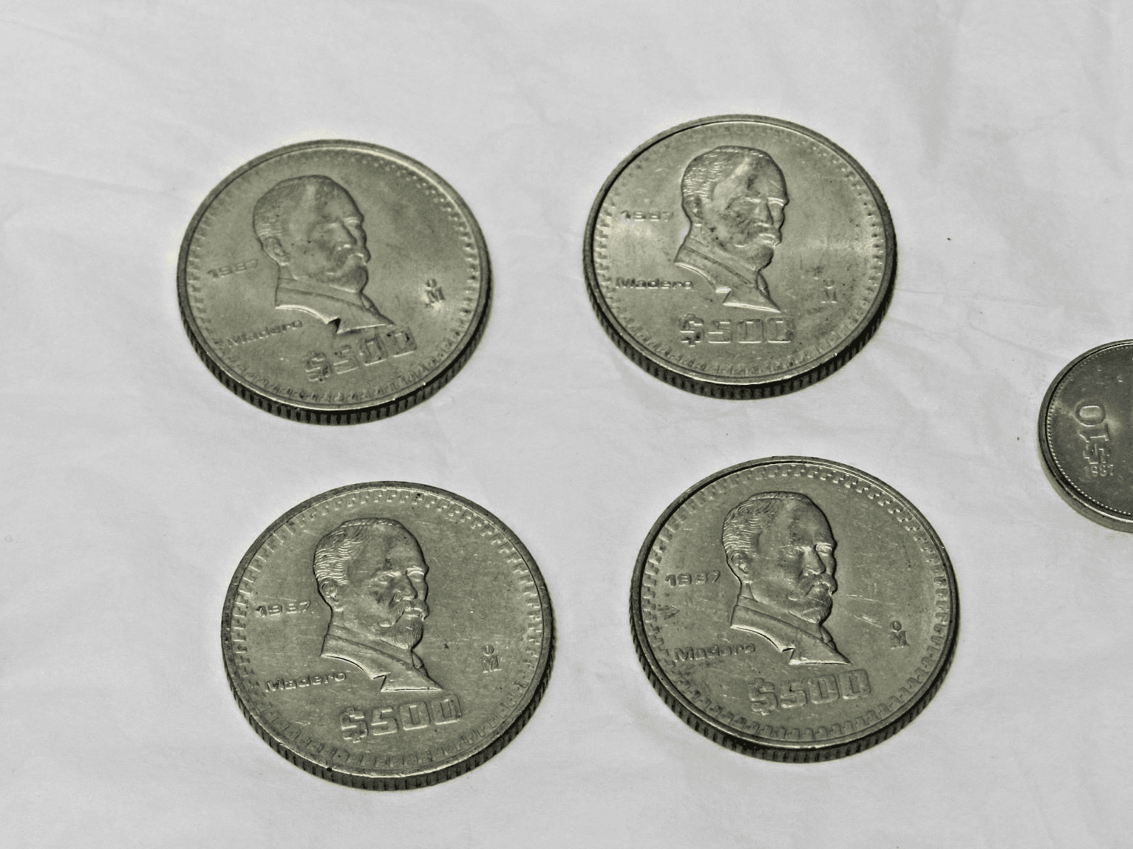13 Vintage Mexican Coin Lot 1985 1987 $100 $500 $10 Varies (M29J) - Thumbnail 3