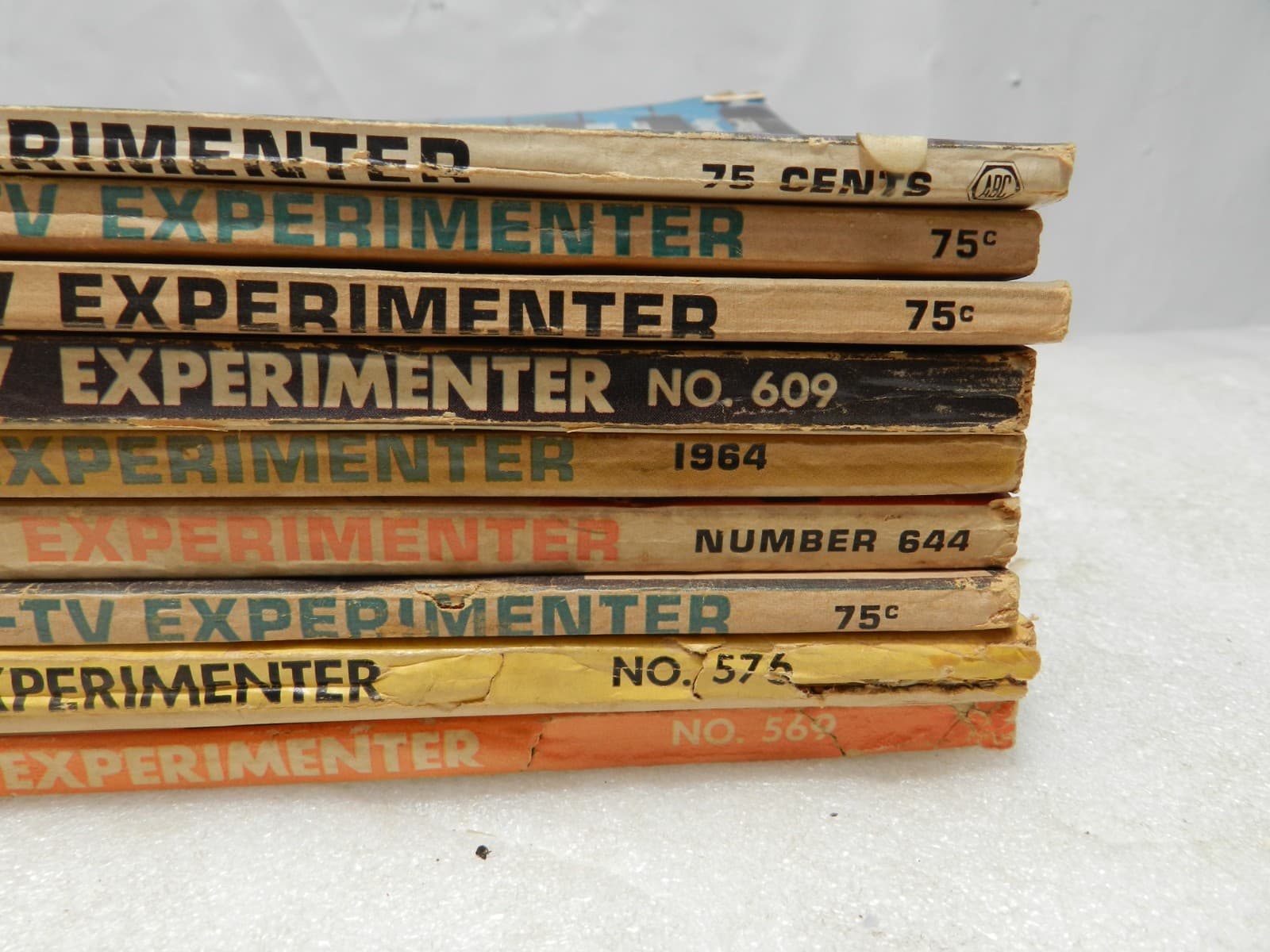 10 Vintage Radio-TV Experimenter Magazines 1950s 1960s Science & Mechanics M34J - Thumbnail 10