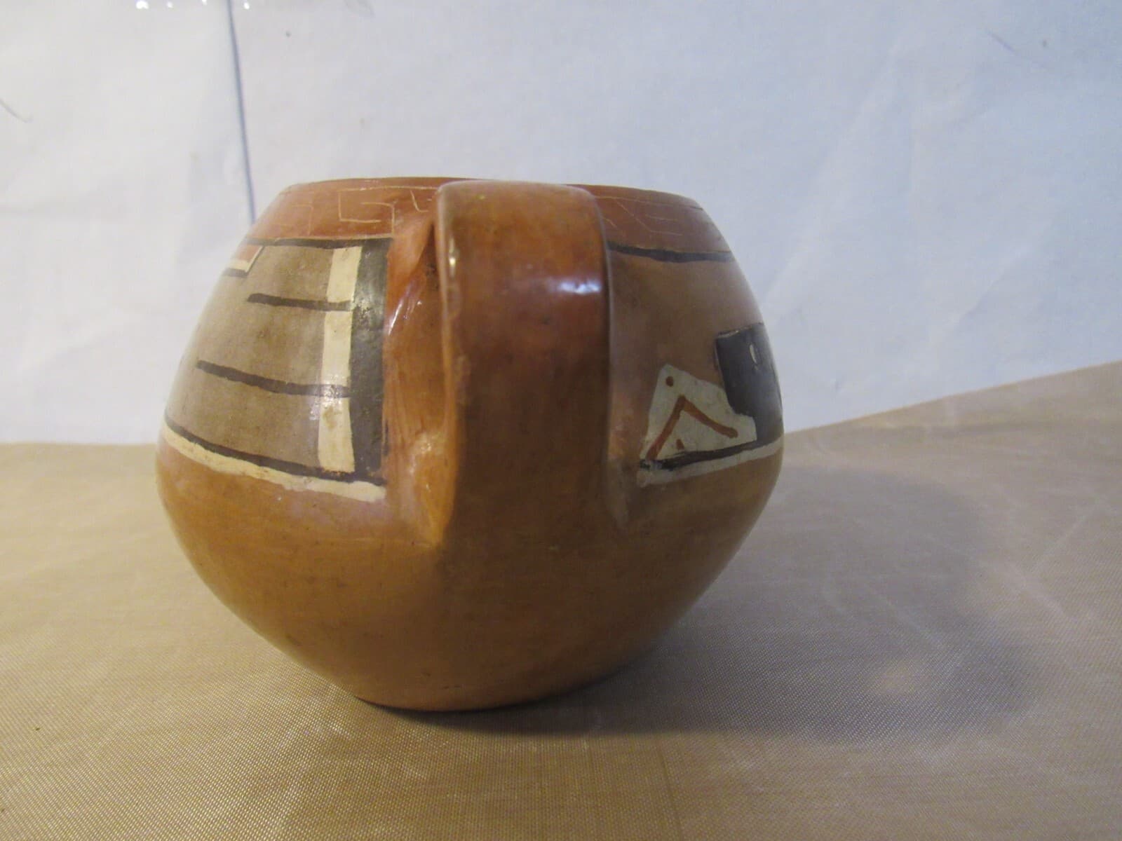 Vintage Hopi Pueblo Polychrome Two Handle Small Bowl Pot w44S - Thumbnail 3
