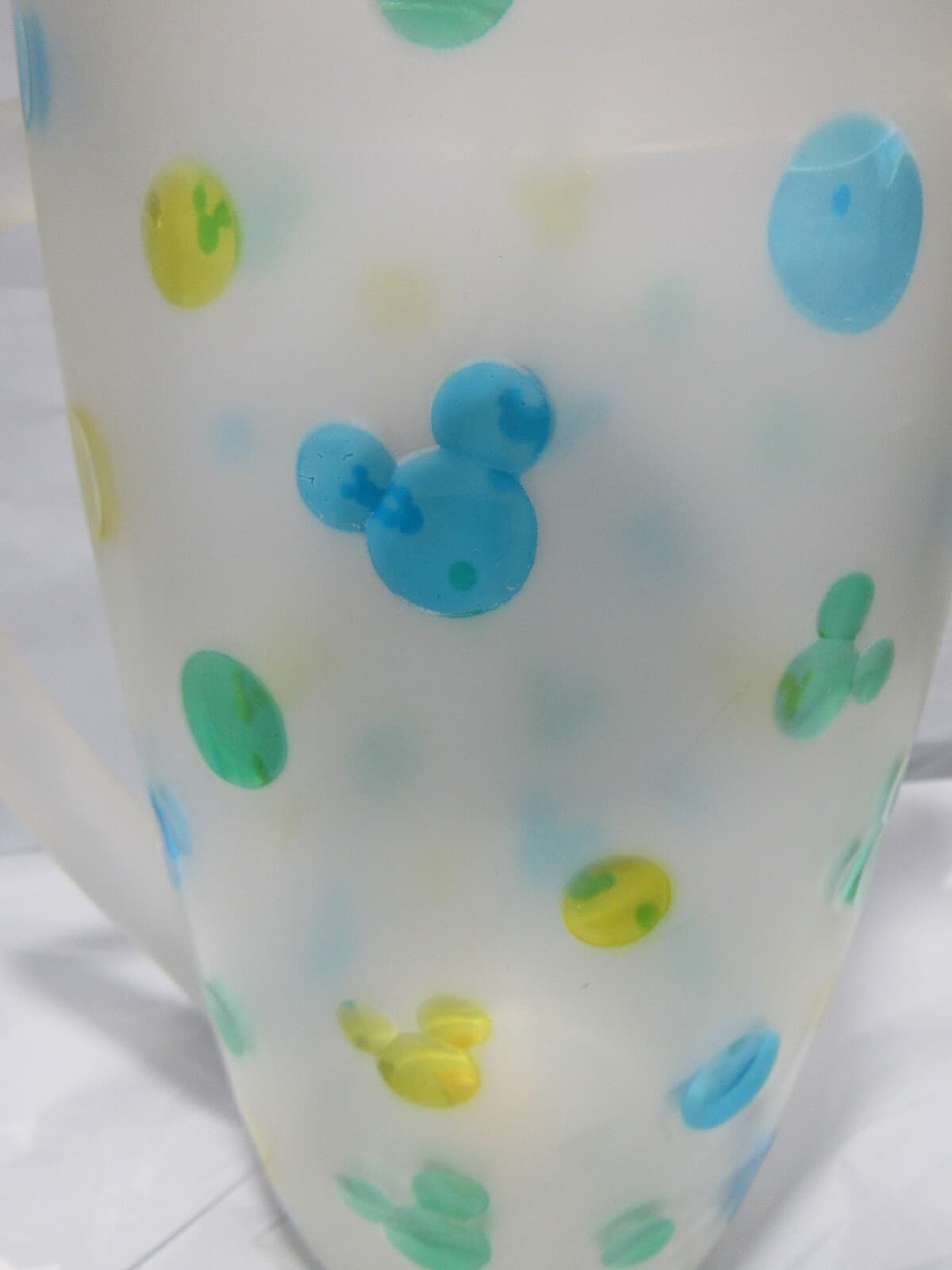Disney Mickey Mouse 9” Drink Pitcher Frosted Lidded Acrylic (M9M) - Thumbnail 2