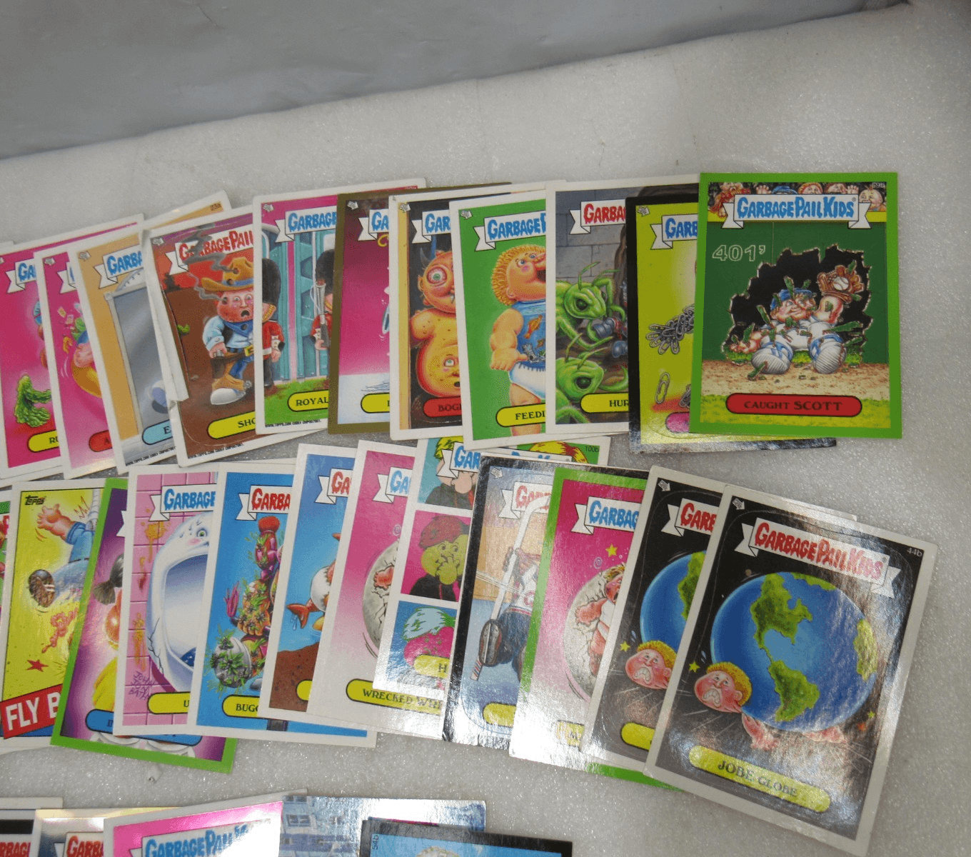 47 Piece Lot Vintage 2014/2015 Garbage Pail Kids Cards (I88J) - Thumbnail 4