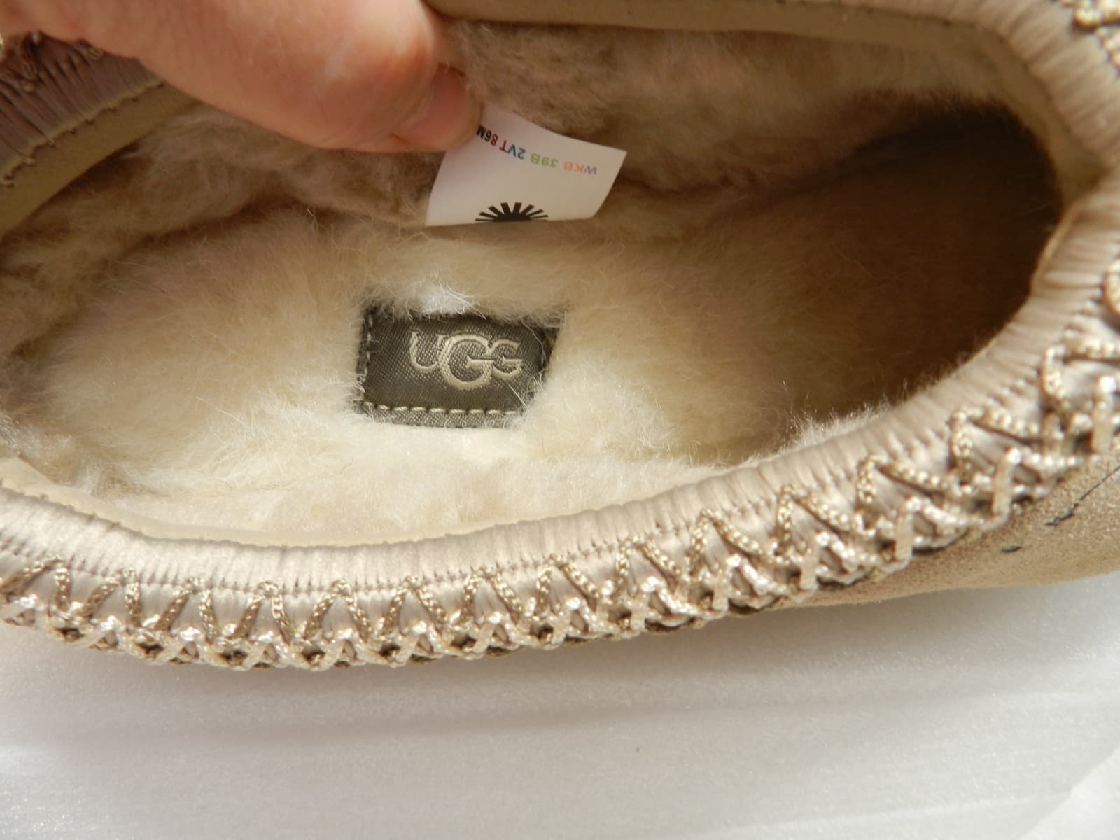 UGG Tazz Sand Platform Womens Shoes 1122553 Slippers Suede Sz 8 US (H30K) - Thumbnail 6