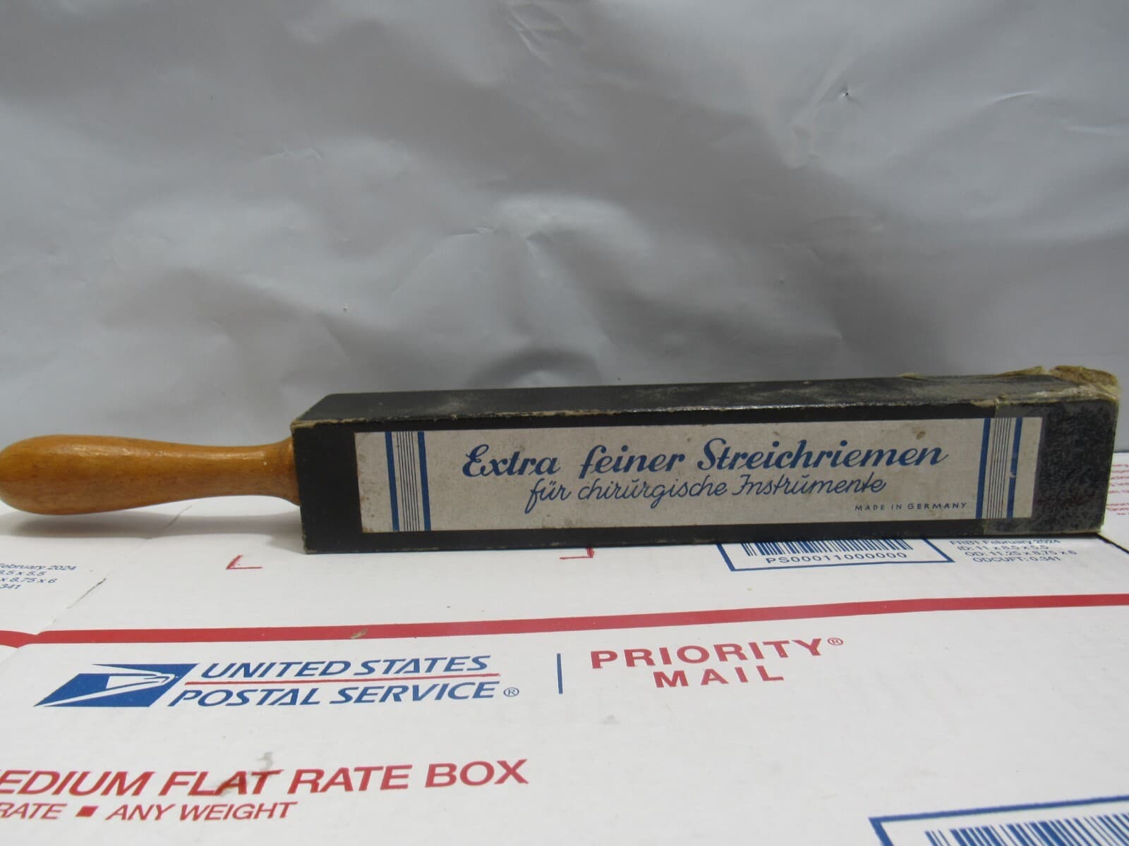 Vintage Barber Extra Feiner Streichriemen / Diane Straight Razor/ Pirouette K99K - Thumbnail 9