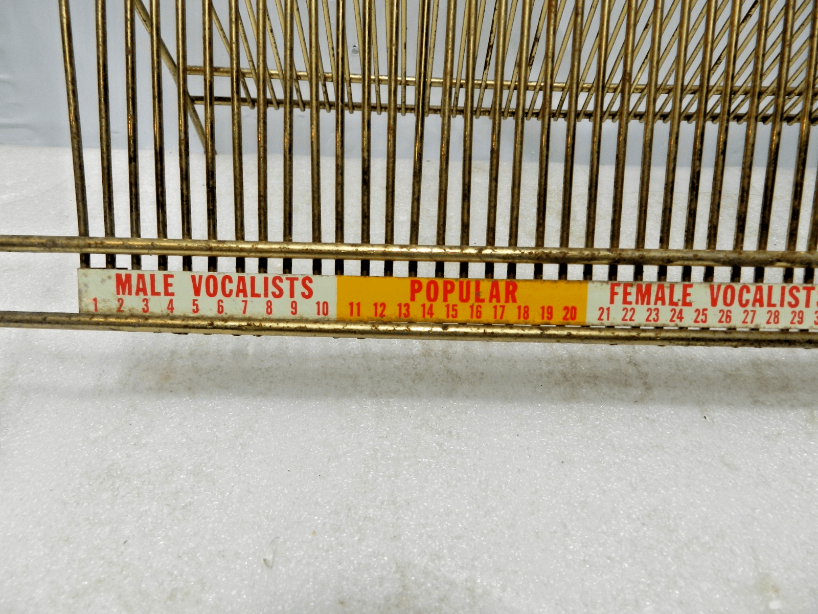 Vintage MCM Metal Gold Wire 33 RPM Record Holder Metal Rack LP 60 Records M38J - Thumbnail 5