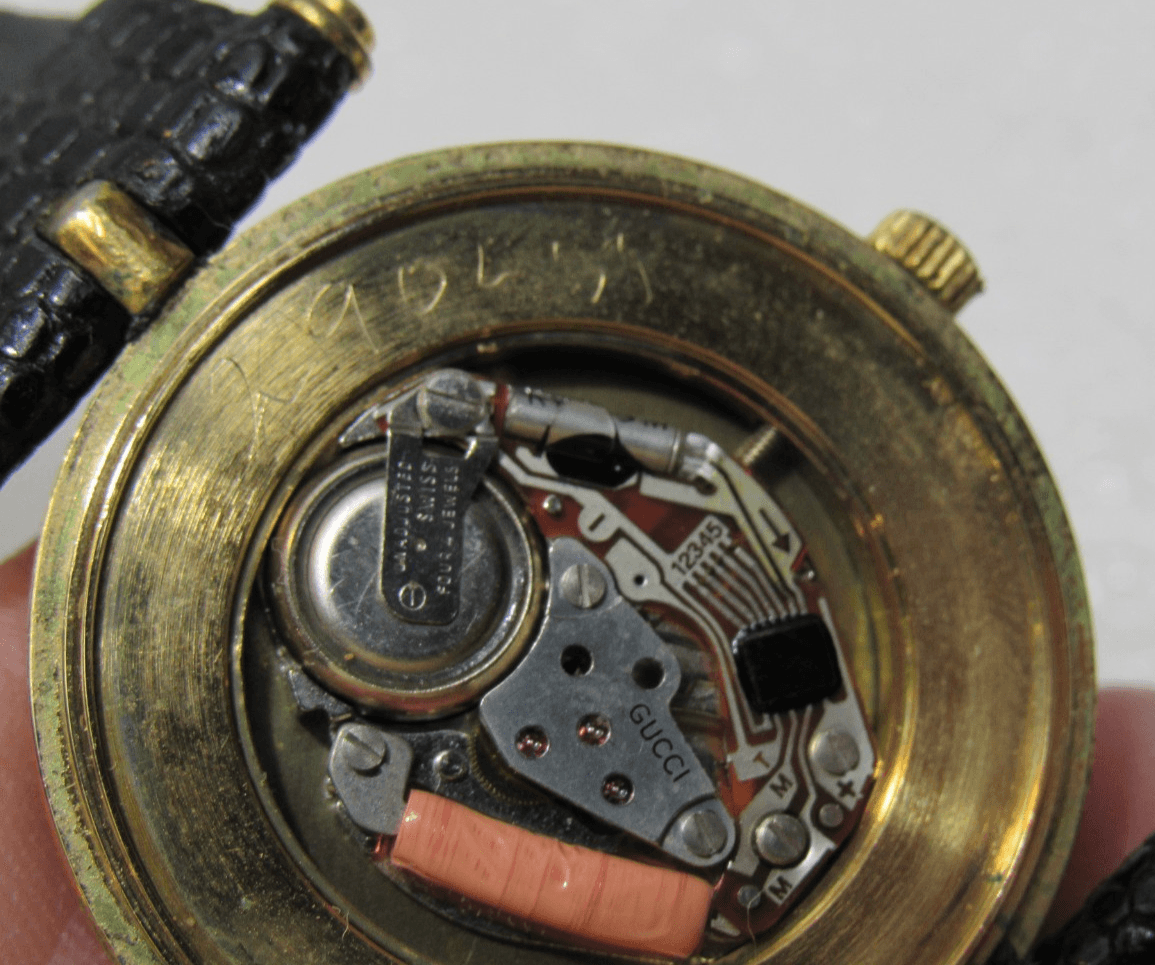 Vintage Mens GUCCI 2000M Black Dial Enamel Swiss Quartz Wristwatch (I92J) - Thumbnail 10